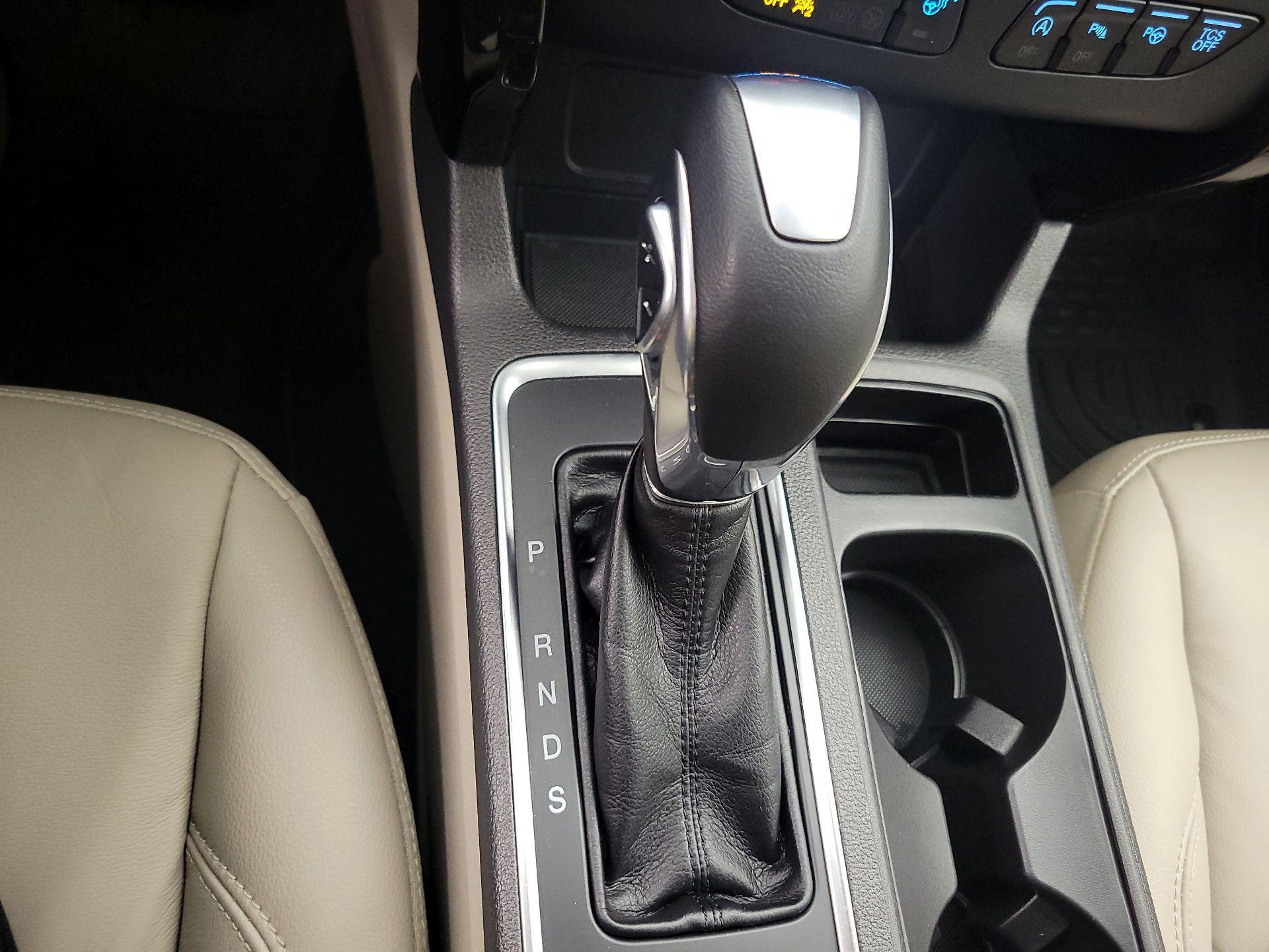 Thumbnail: 2019 Ford Escape - 18