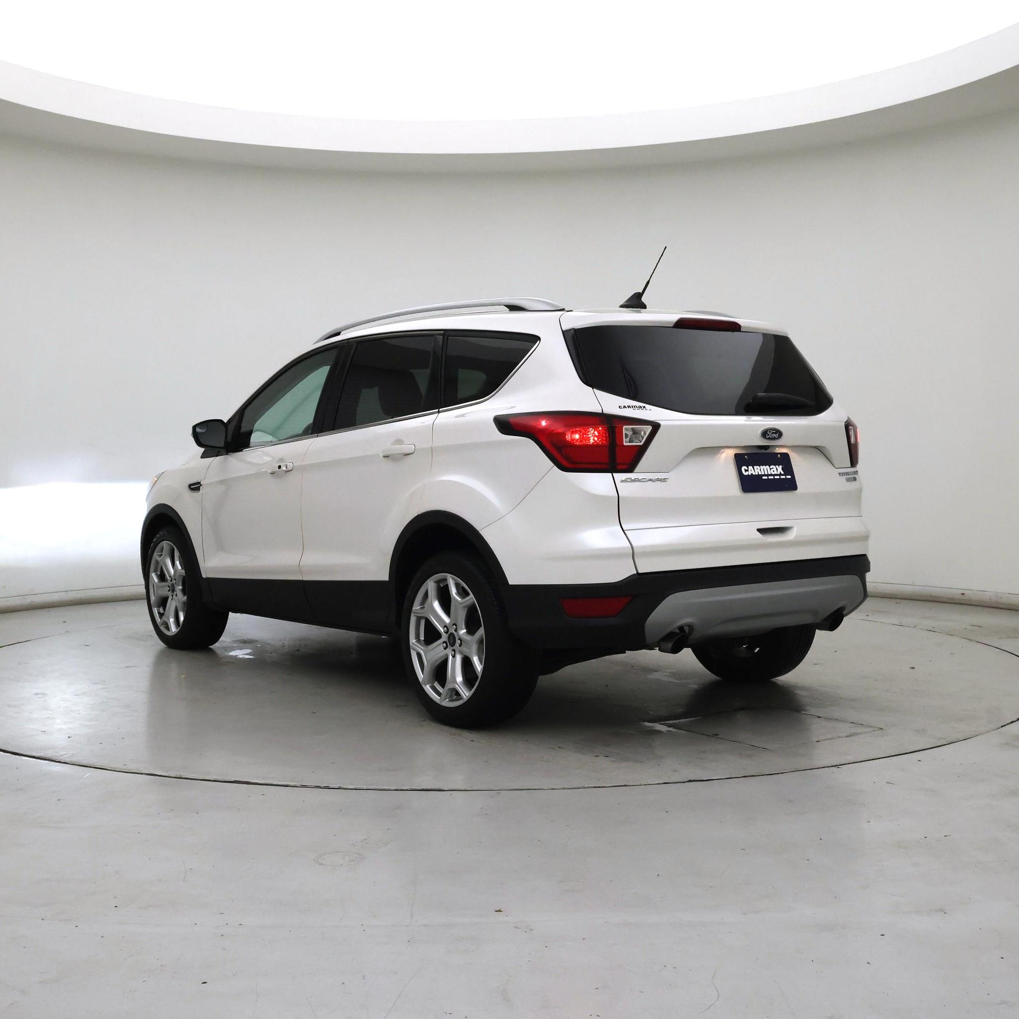 Thumbnail: 2019 Ford Escape - 2