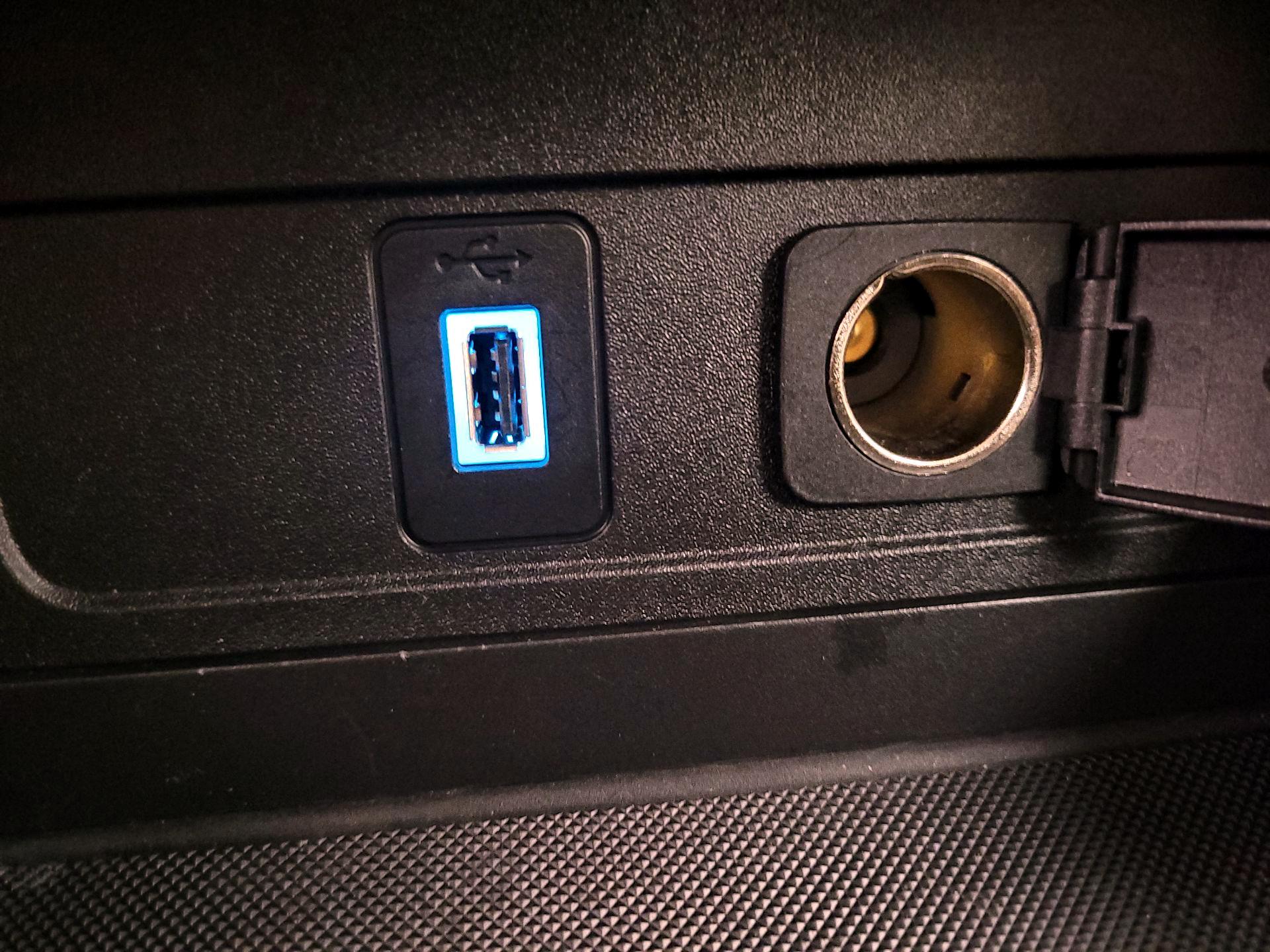 Thumbnail: 2019 Ford Escape - 19