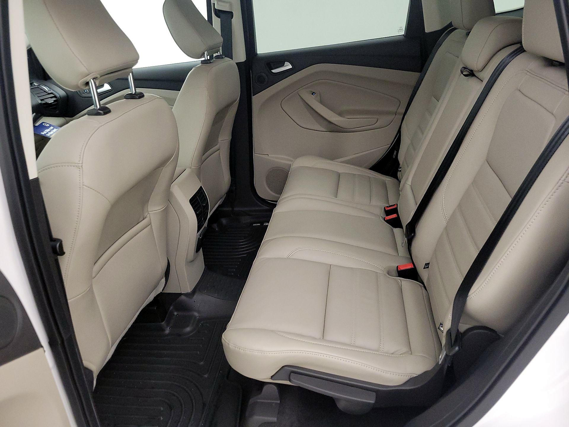 Thumbnail: 2019 Ford Escape - 20