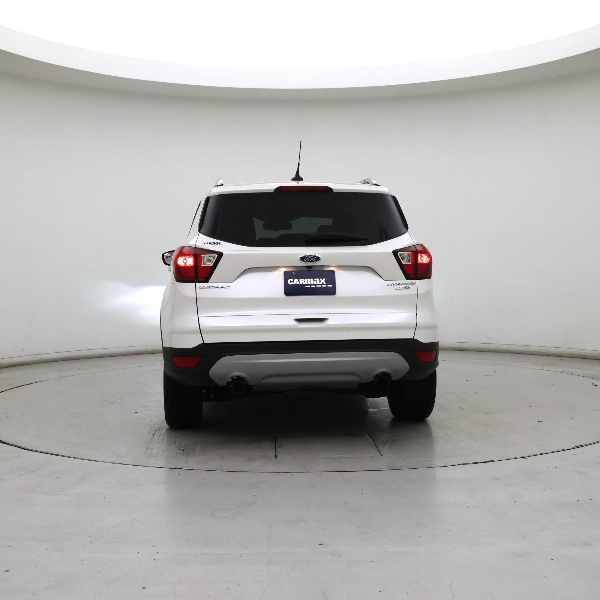 Thumbnail: 2019 Ford Escape - 6