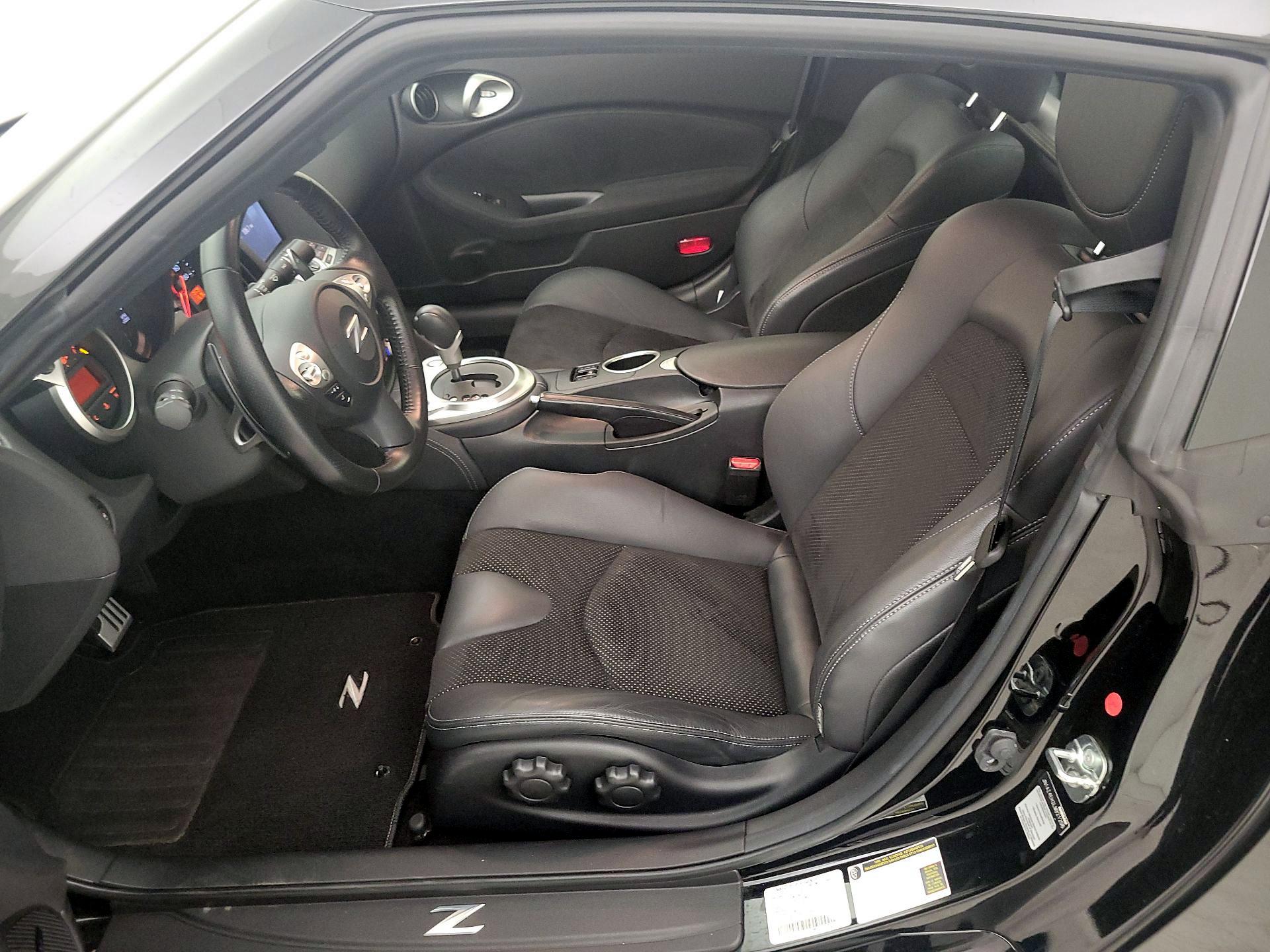 Thumbnail: 2020 Nissan Z - 17