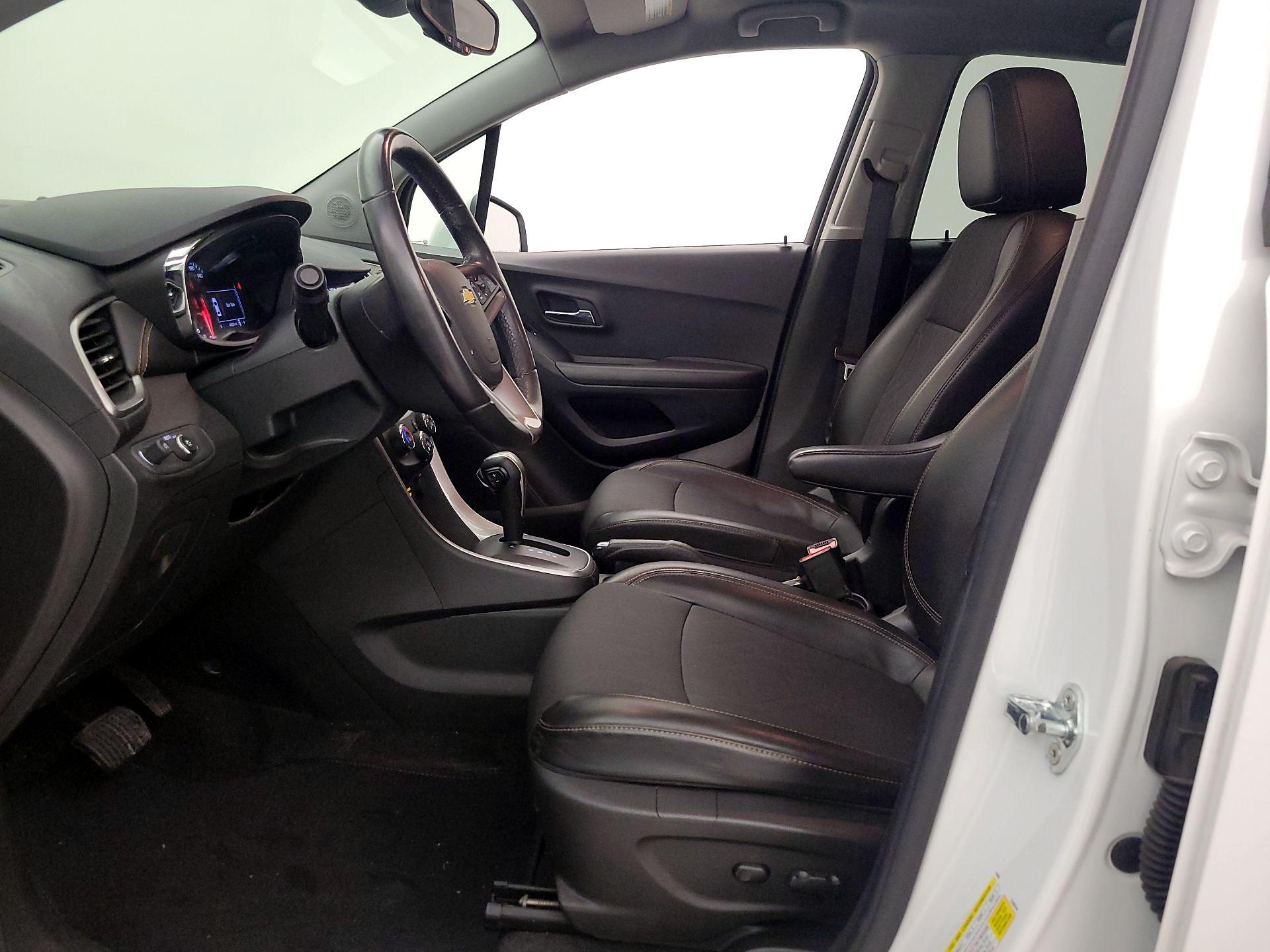 Thumbnail: 2020 Chevrolet Trax - 11