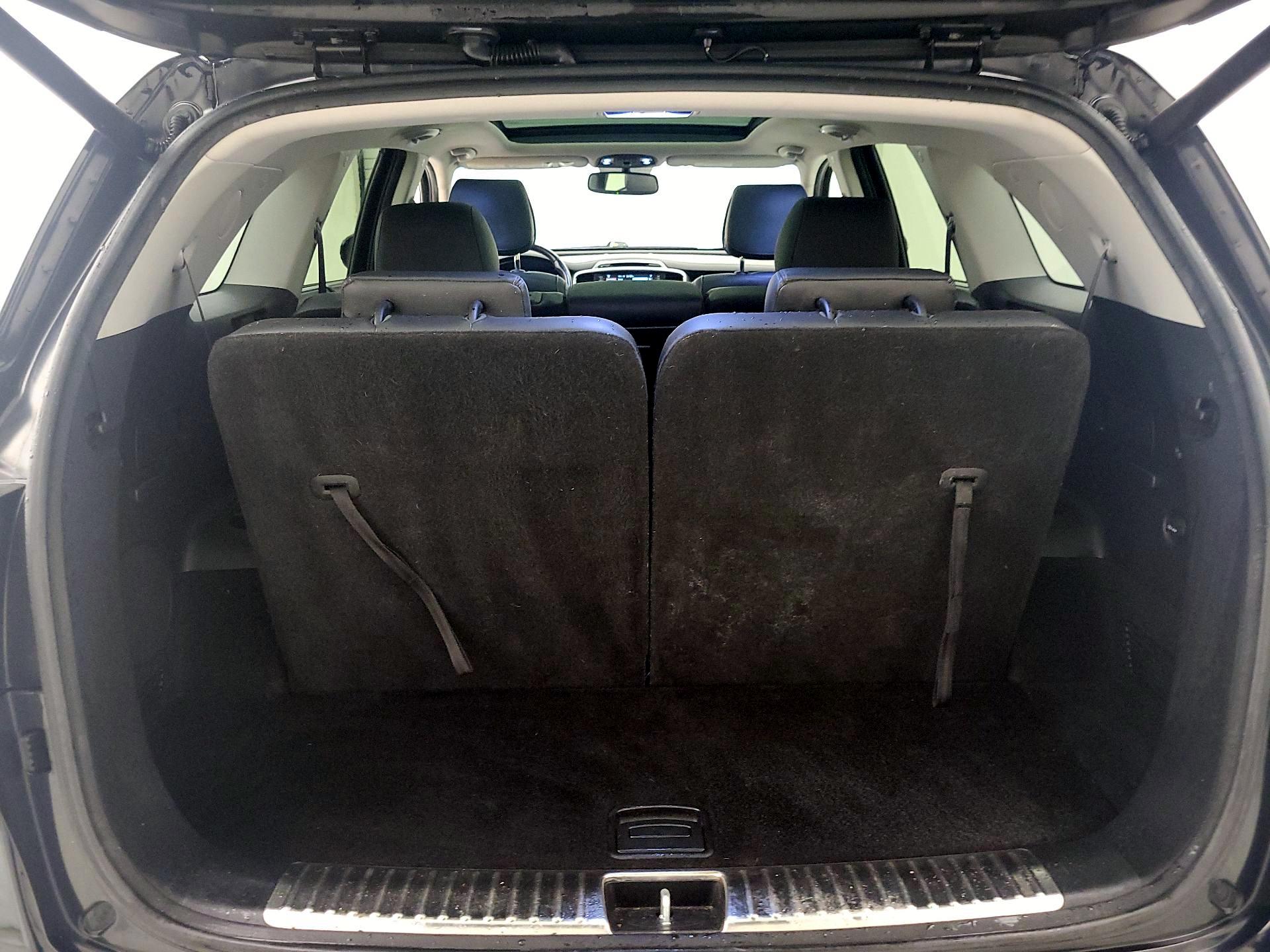 Thumbnail: 2016 Kia Sorento - 20