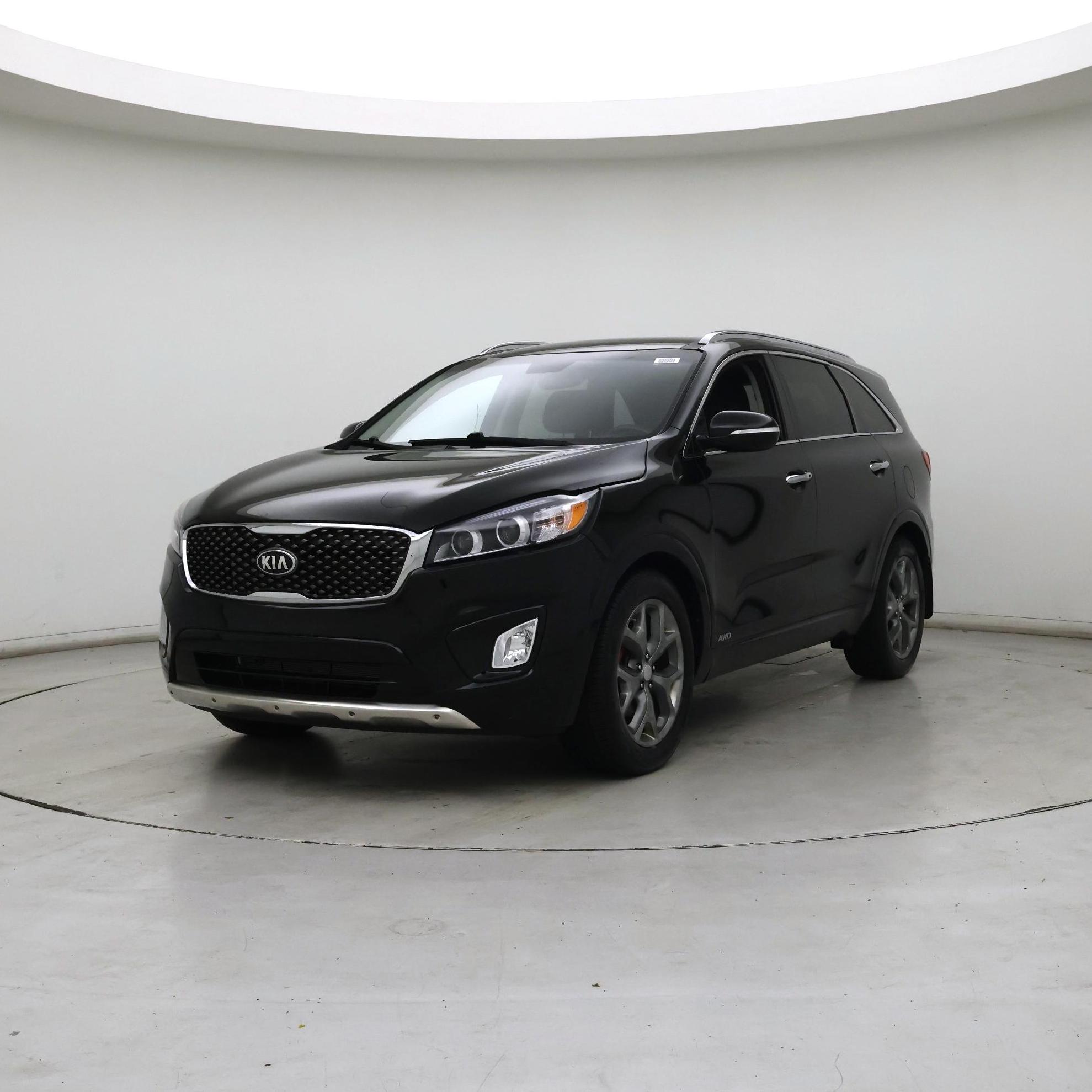 Thumbnail: 2016 Kia Sorento - 4