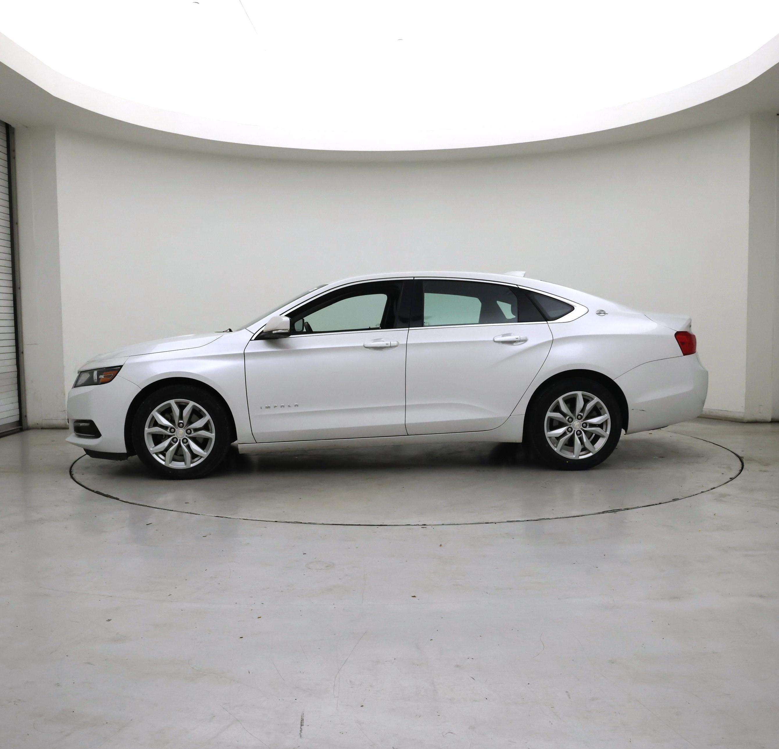 Thumbnail: 2019 Chevrolet Impala - 3