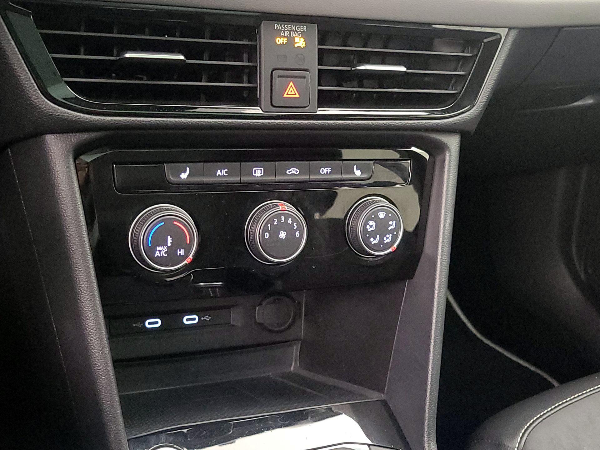 Thumbnail: 2023 Volkswagen Taos - 16