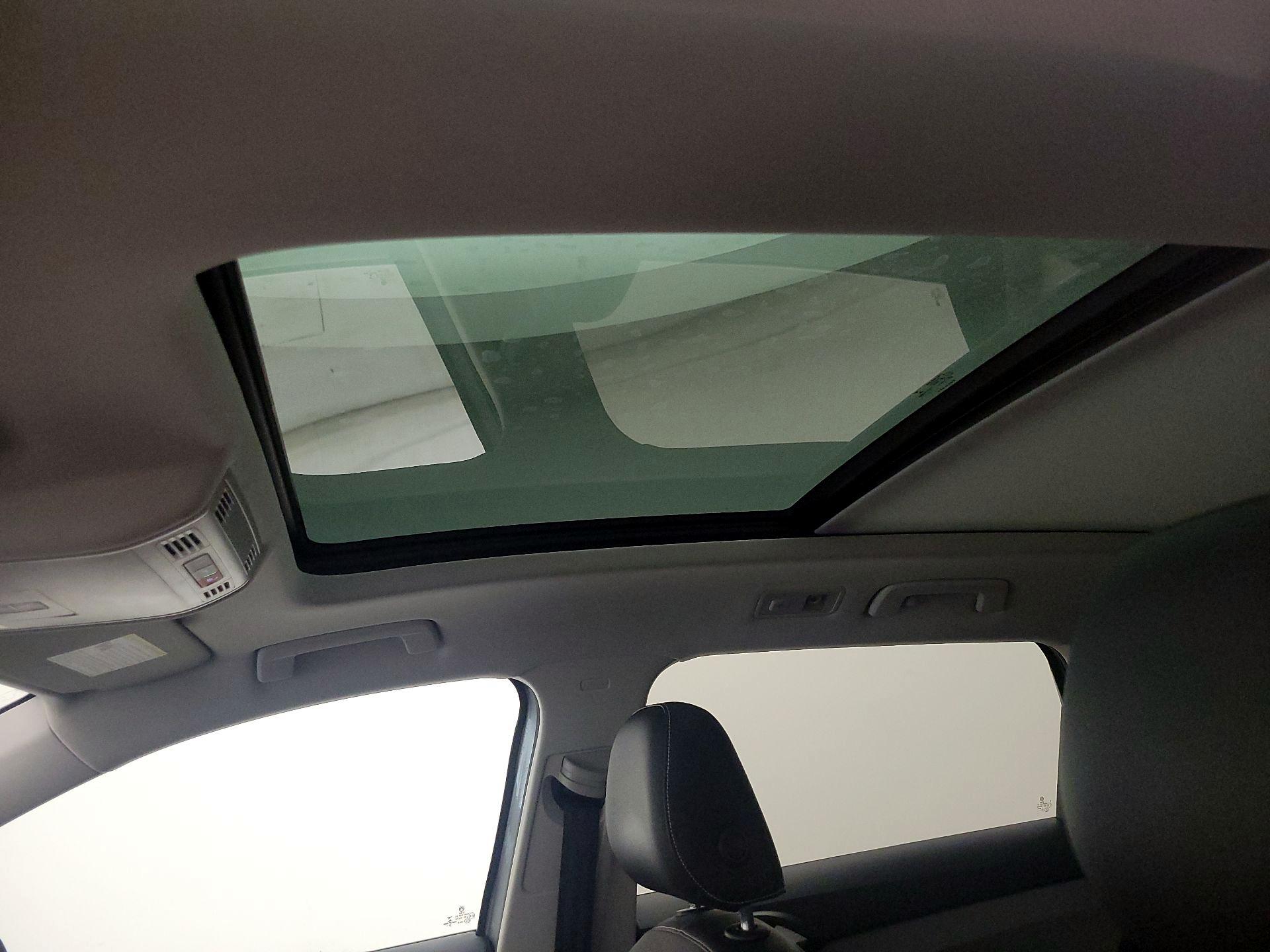 Thumbnail: 2023 Volkswagen Taos - 19