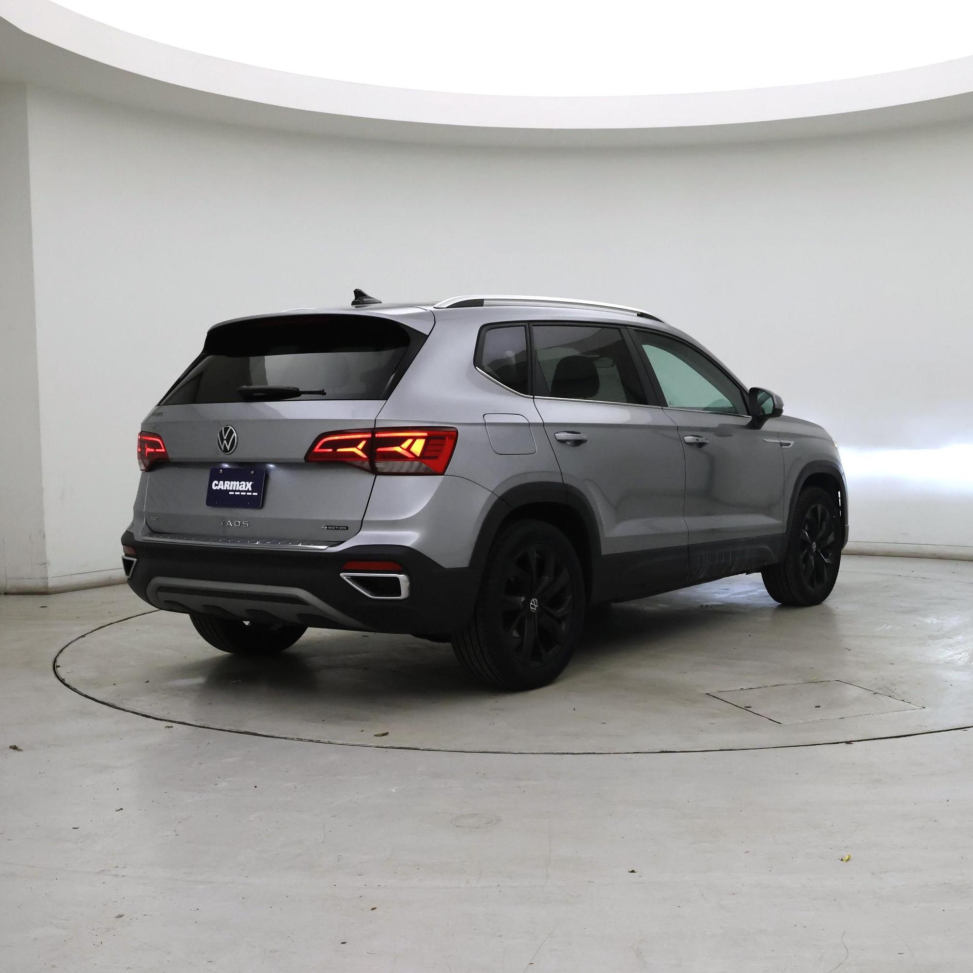 Thumbnail: 2023 Volkswagen Taos - 8