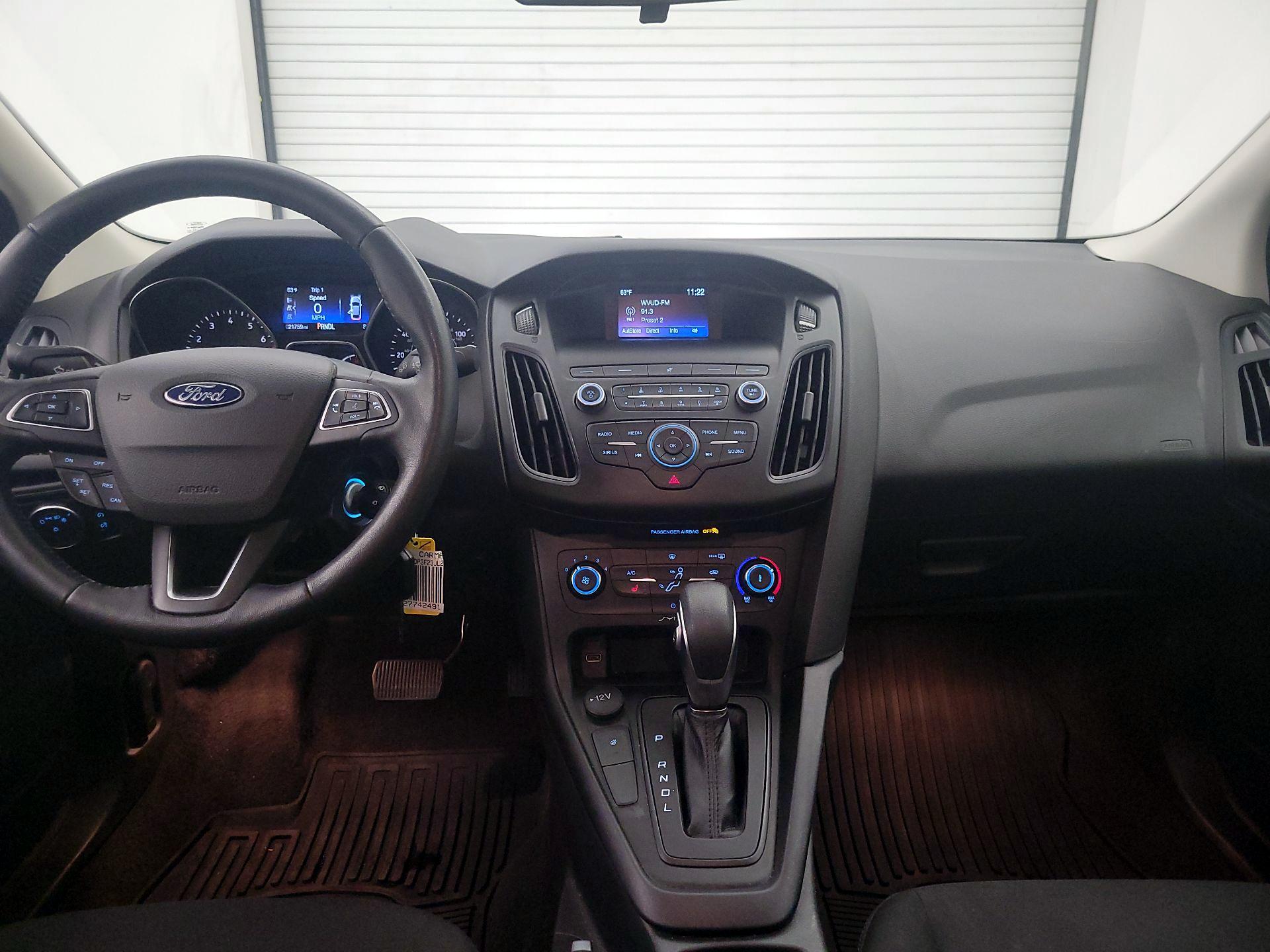 Thumbnail: 2018 Ford Focus - 9