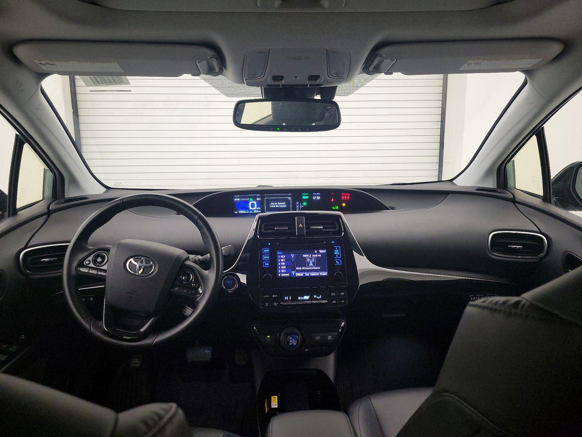 Thumbnail: 2019 Toyota Prius - 9