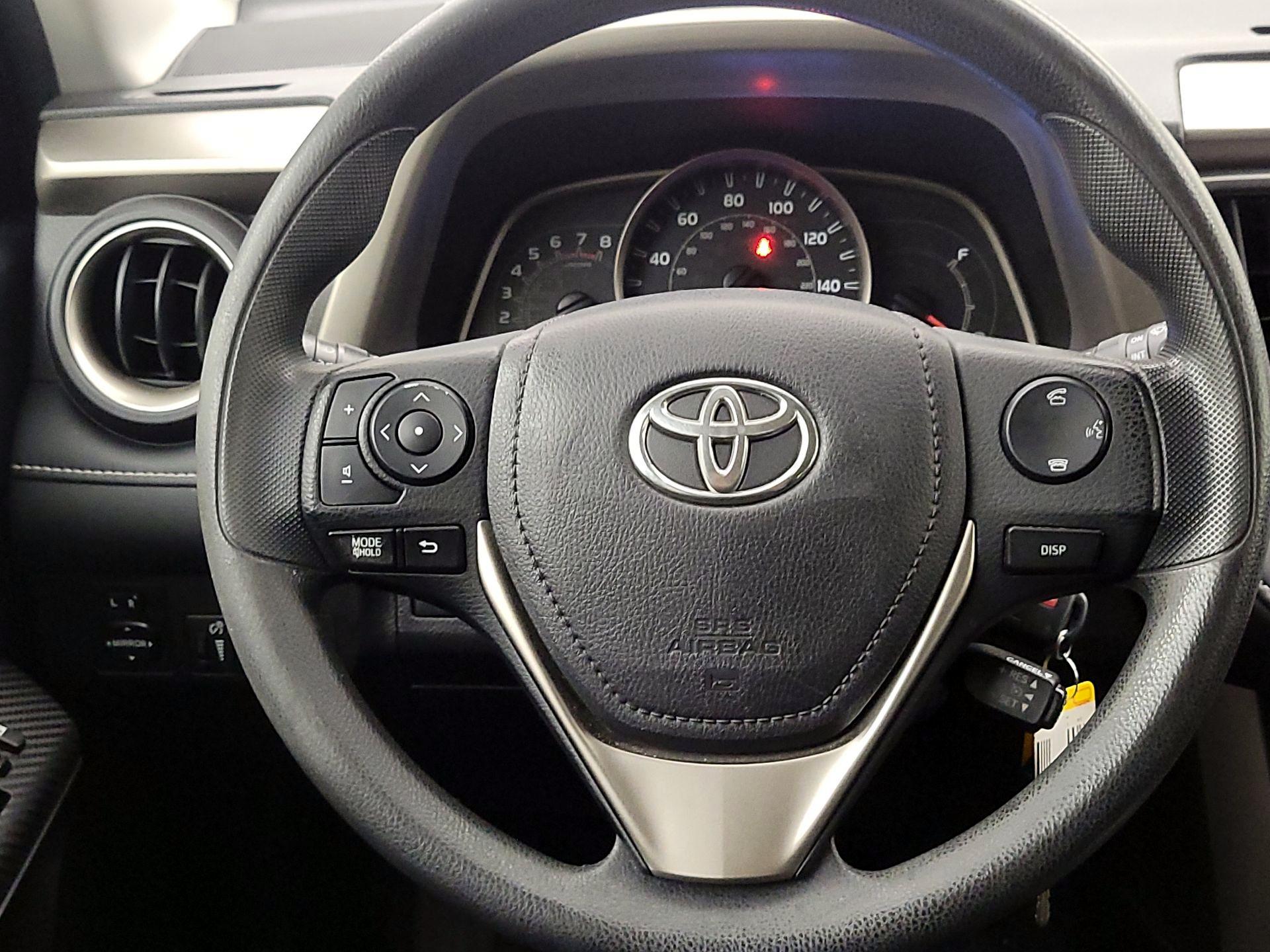 Thumbnail: 2014 Toyota RAV4 - 10