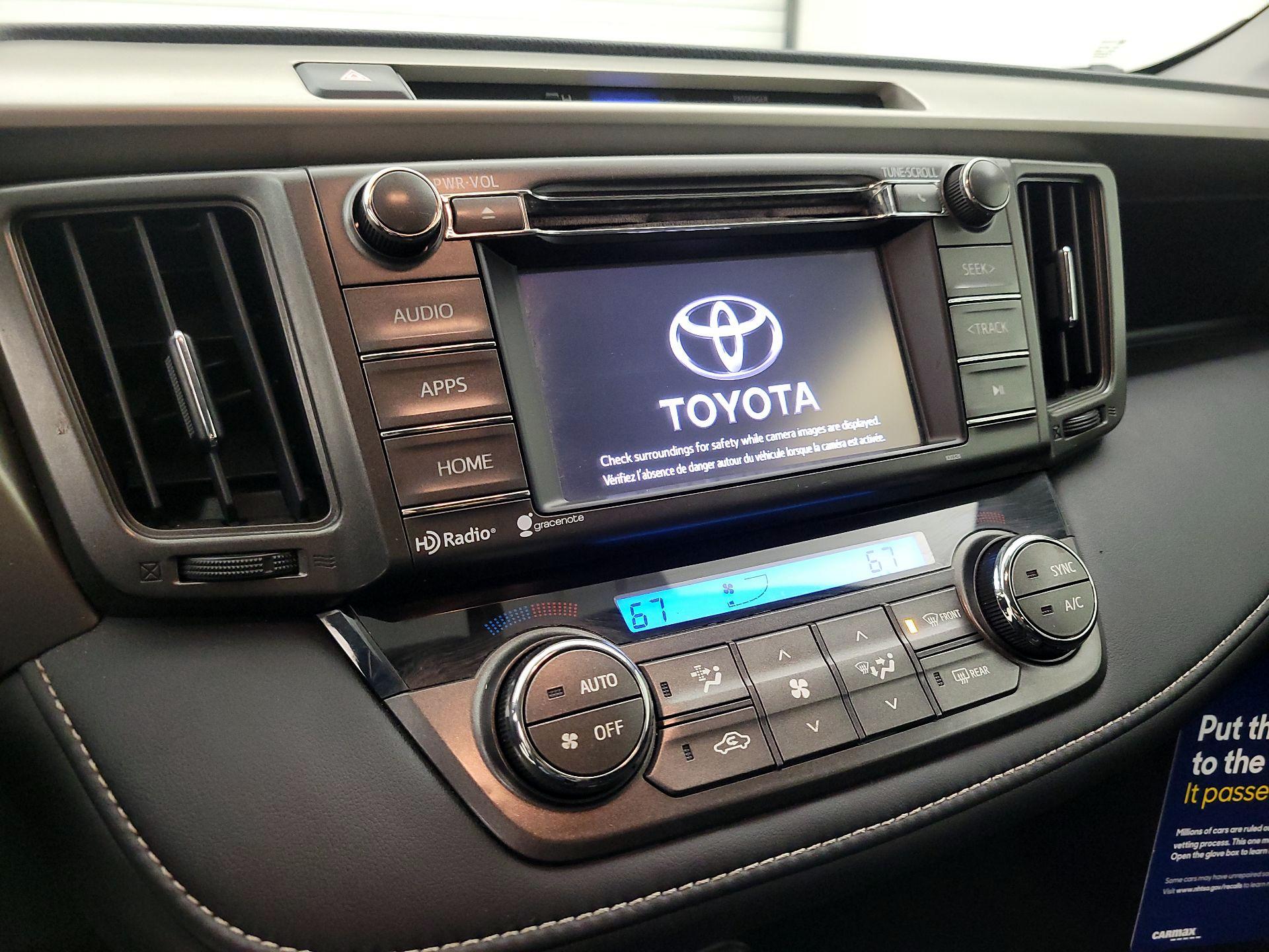 Thumbnail: 2014 Toyota RAV4 - 15