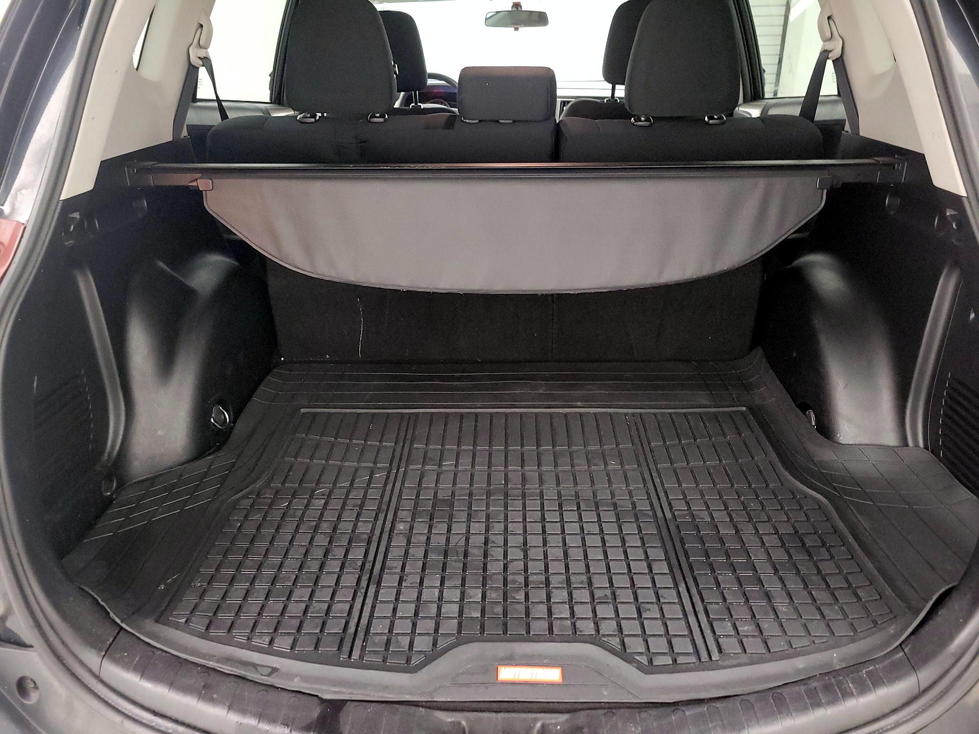 Thumbnail: 2014 Toyota RAV4 - 20