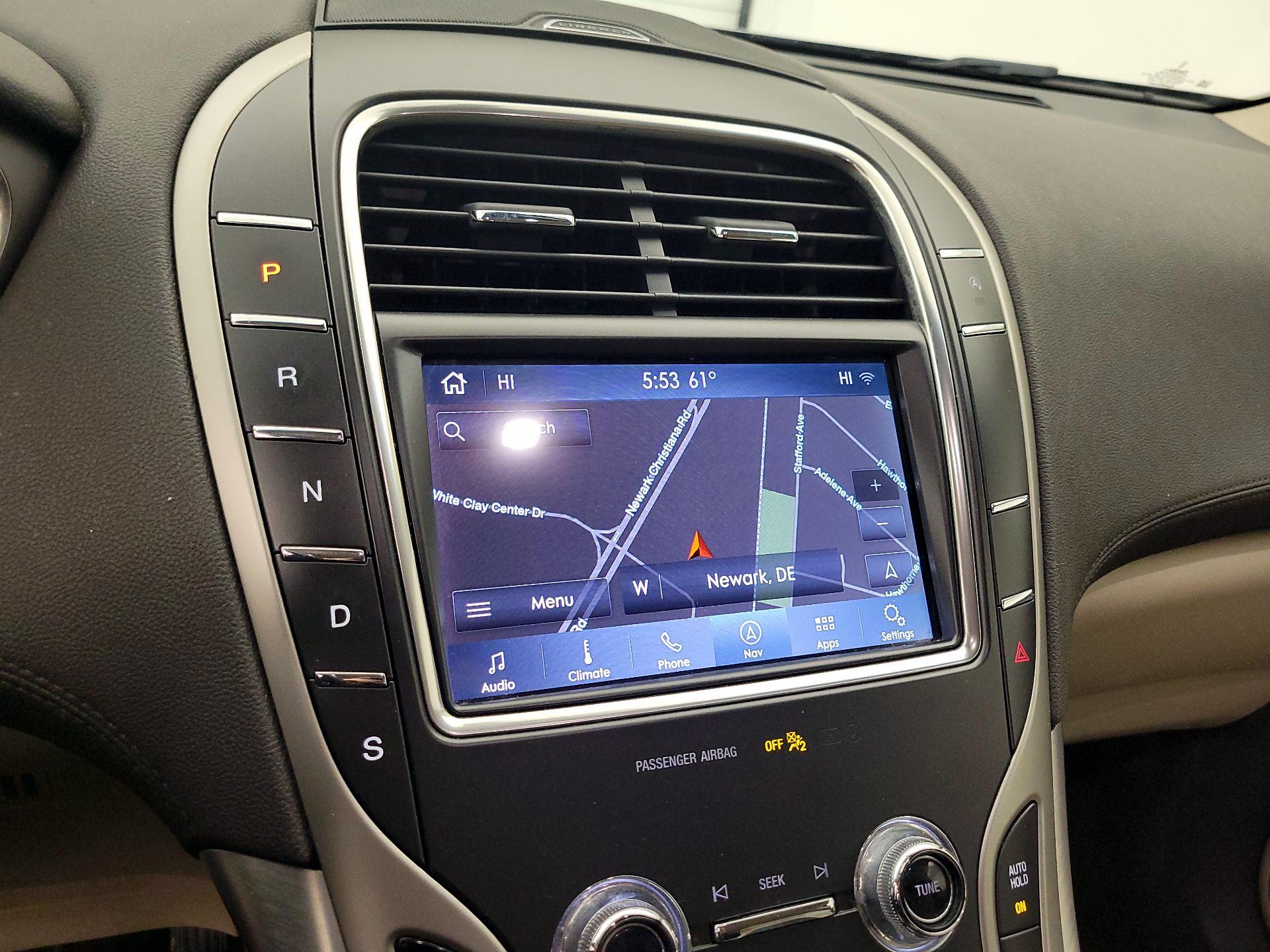 Thumbnail: 2020 Lincoln Nautilus - 14