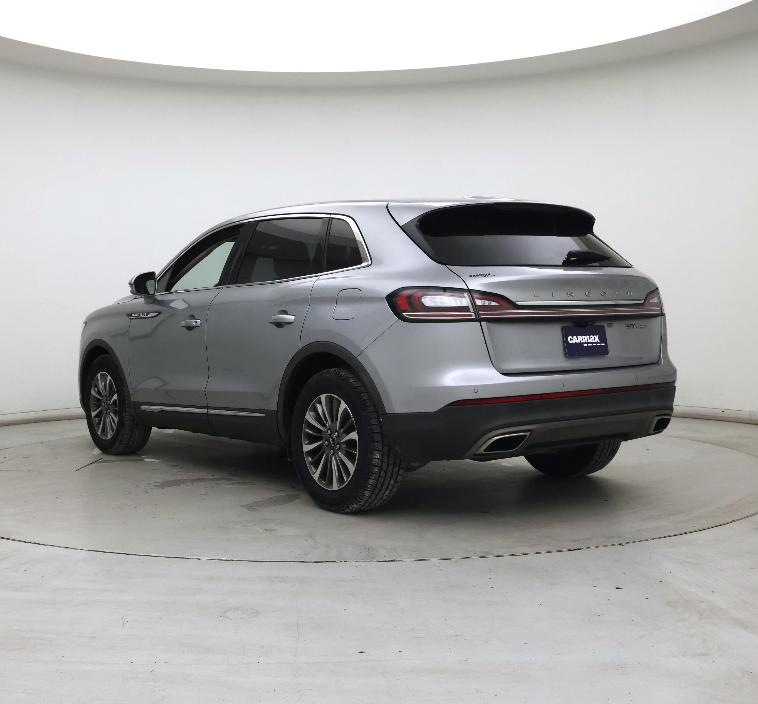 Thumbnail: 2020 Lincoln Nautilus - 2