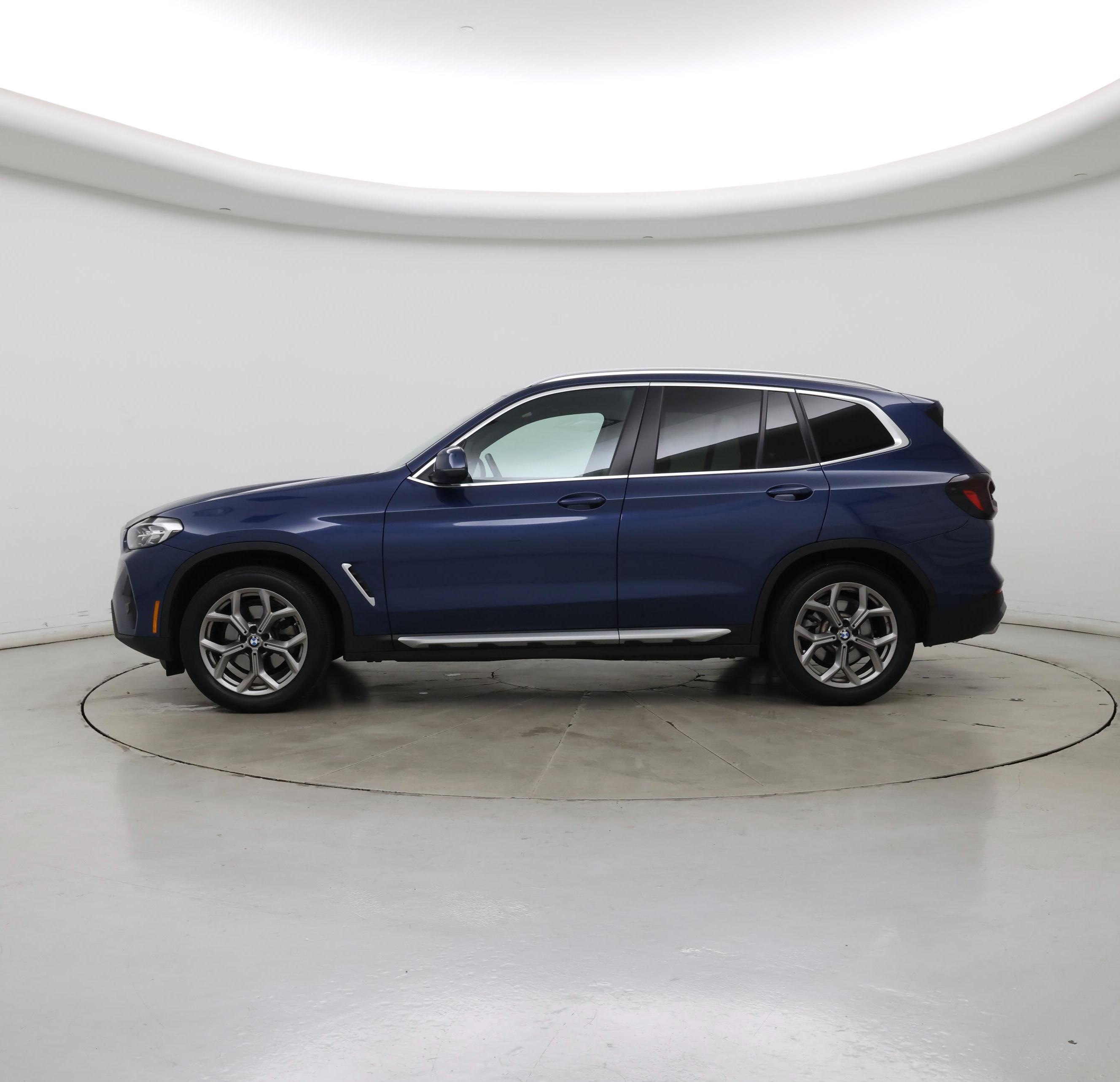 Thumbnail: 2022 BMW X3 - 3