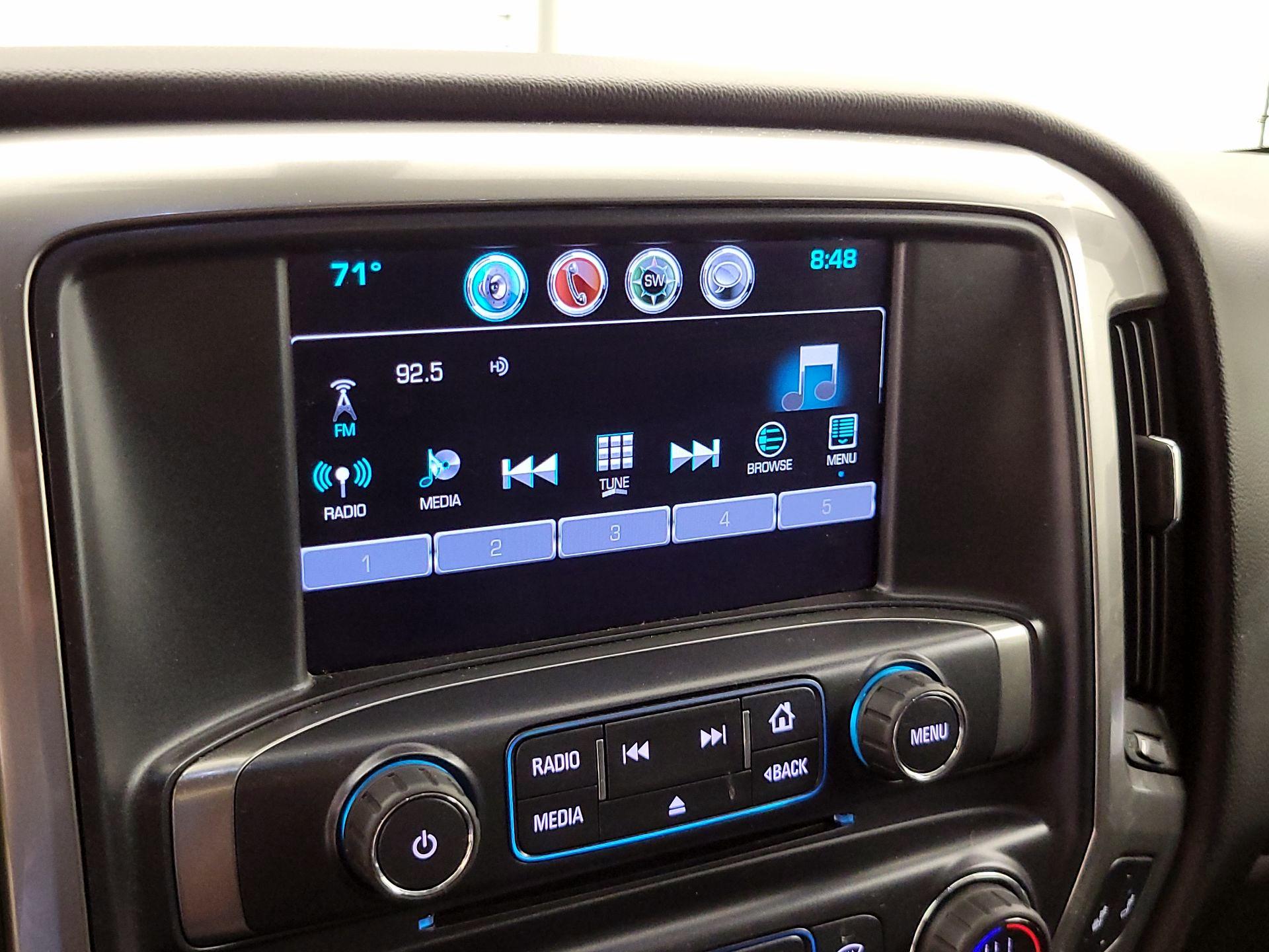 Thumbnail: 2017 Chevrolet Silverado 1500 - 16
