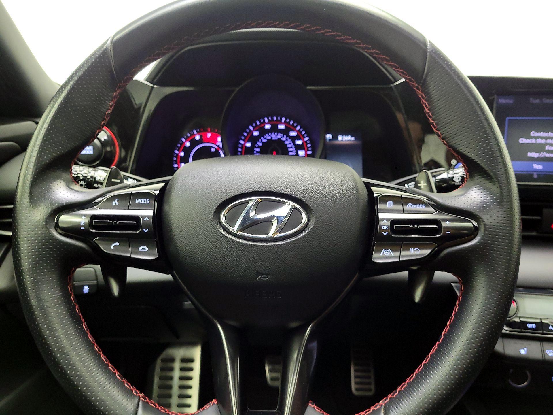 Thumbnail: 2022 Hyundai Elantra - 10
