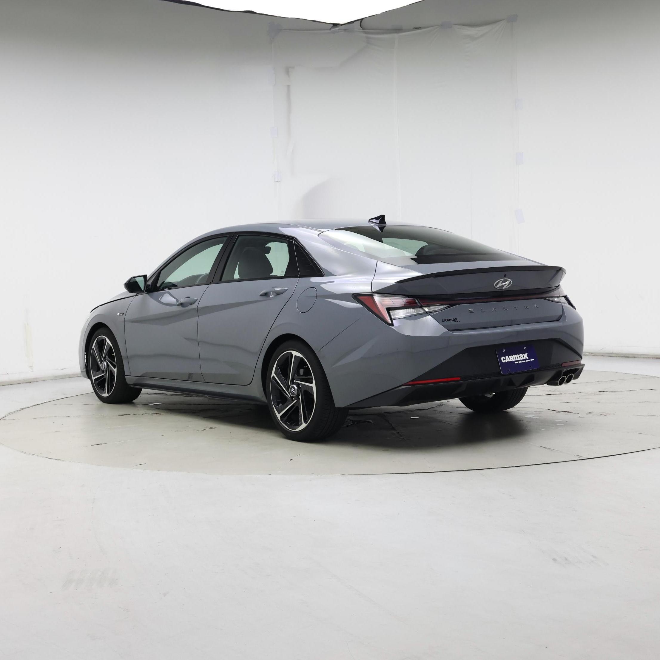 Thumbnail: 2022 Hyundai Elantra - 2