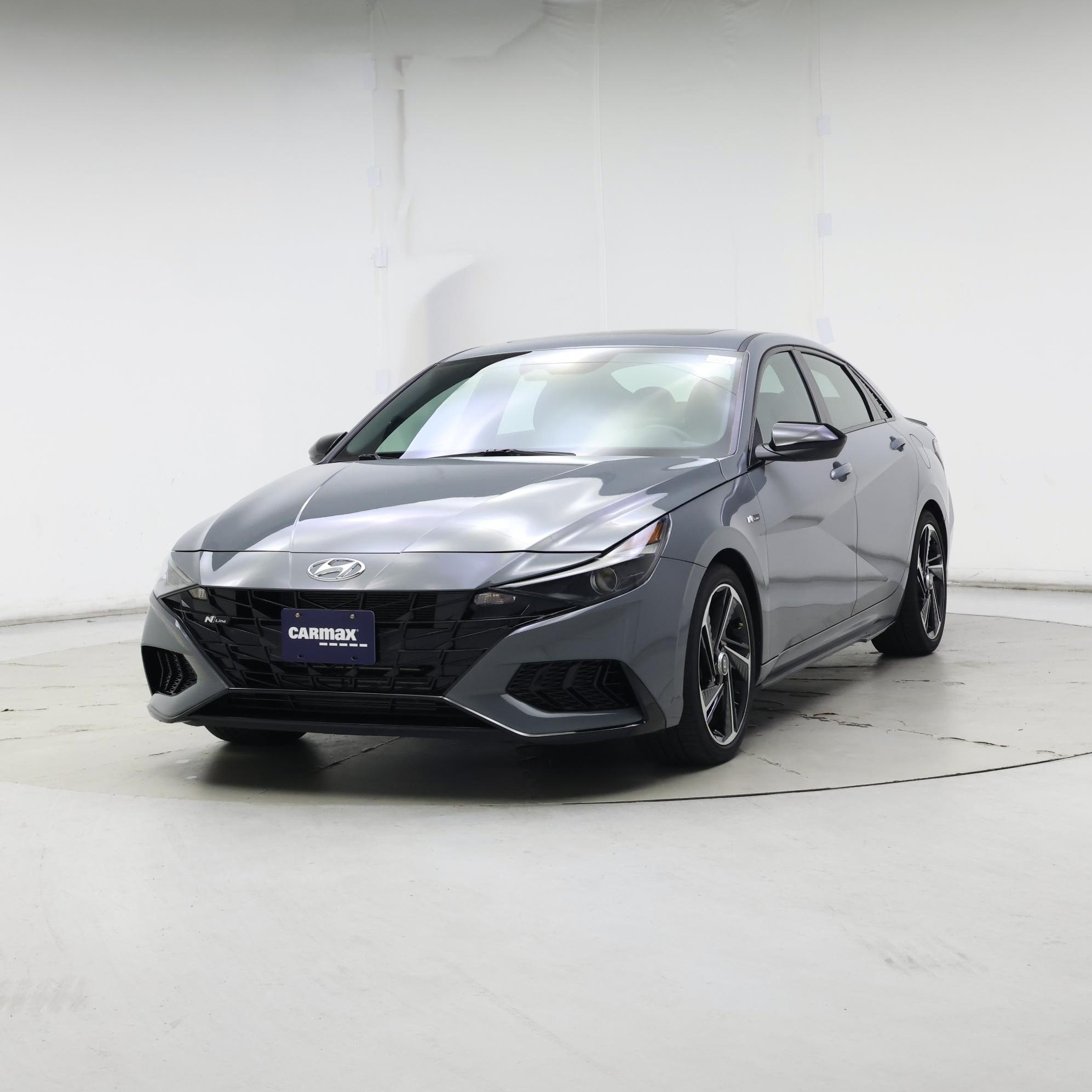 Thumbnail: 2022 Hyundai Elantra - 4