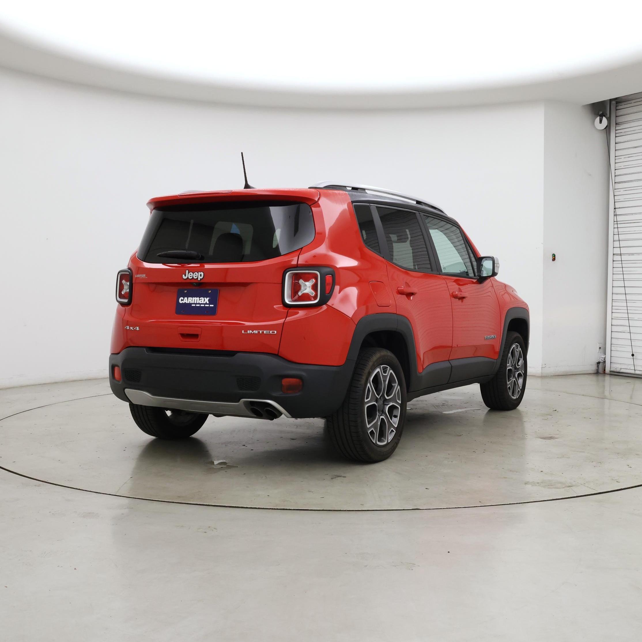 Thumbnail: 2018 Jeep Renegade - 8
