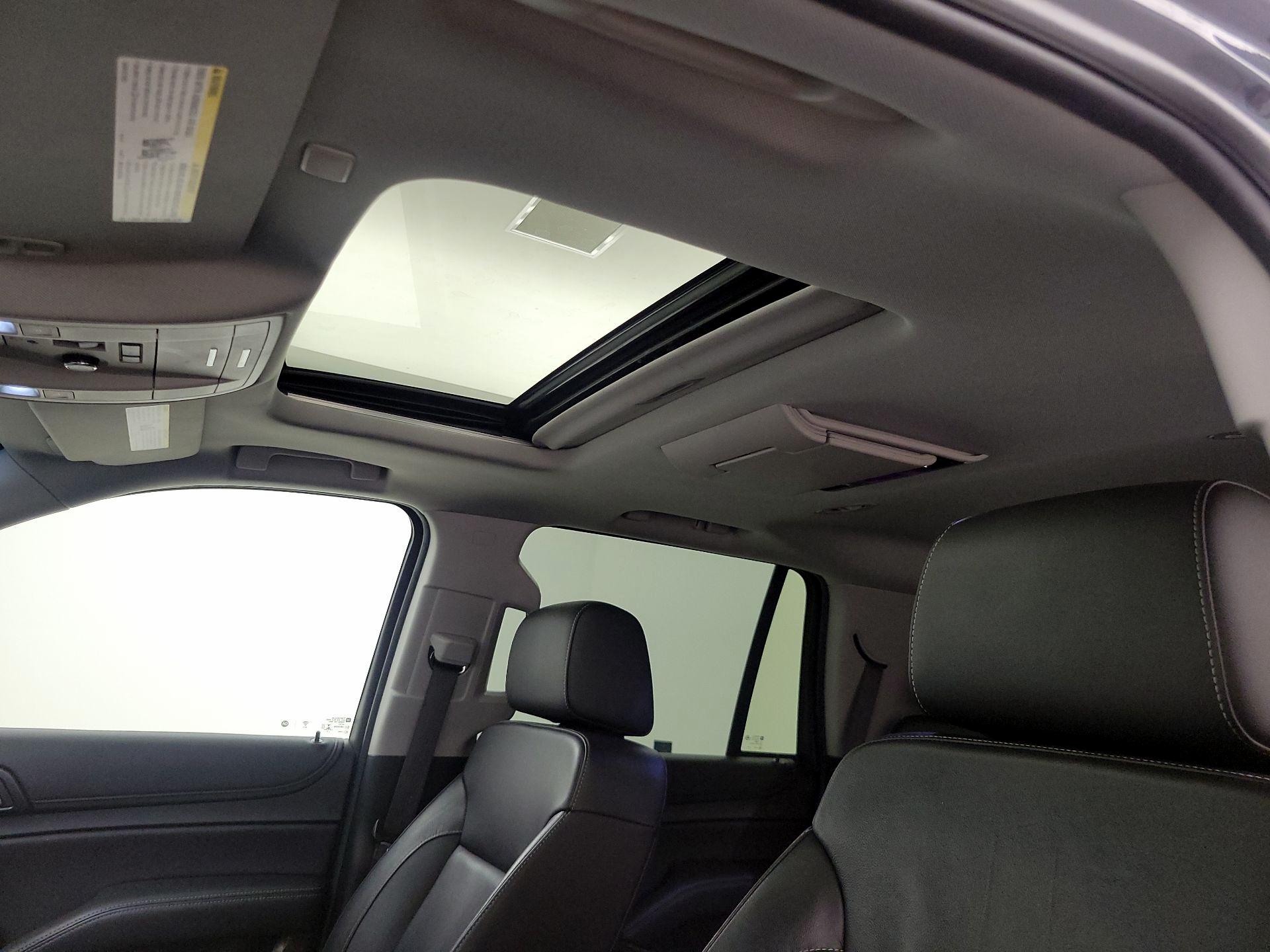 Thumbnail: 2019 Chevrolet Tahoe - 20