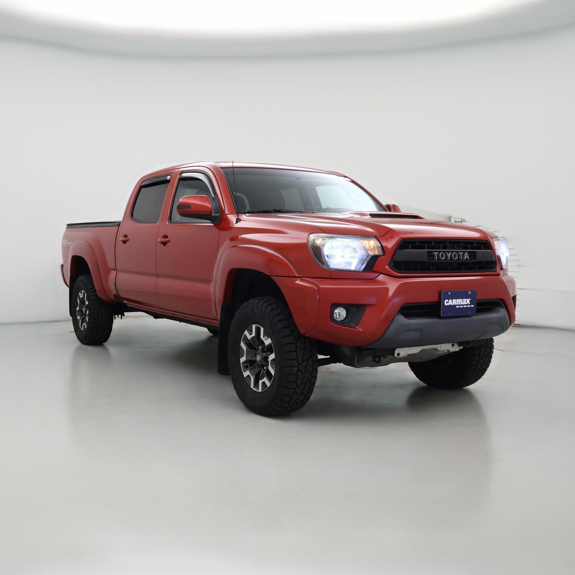 Thumbnail: 2015 Toyota Tacoma - 1