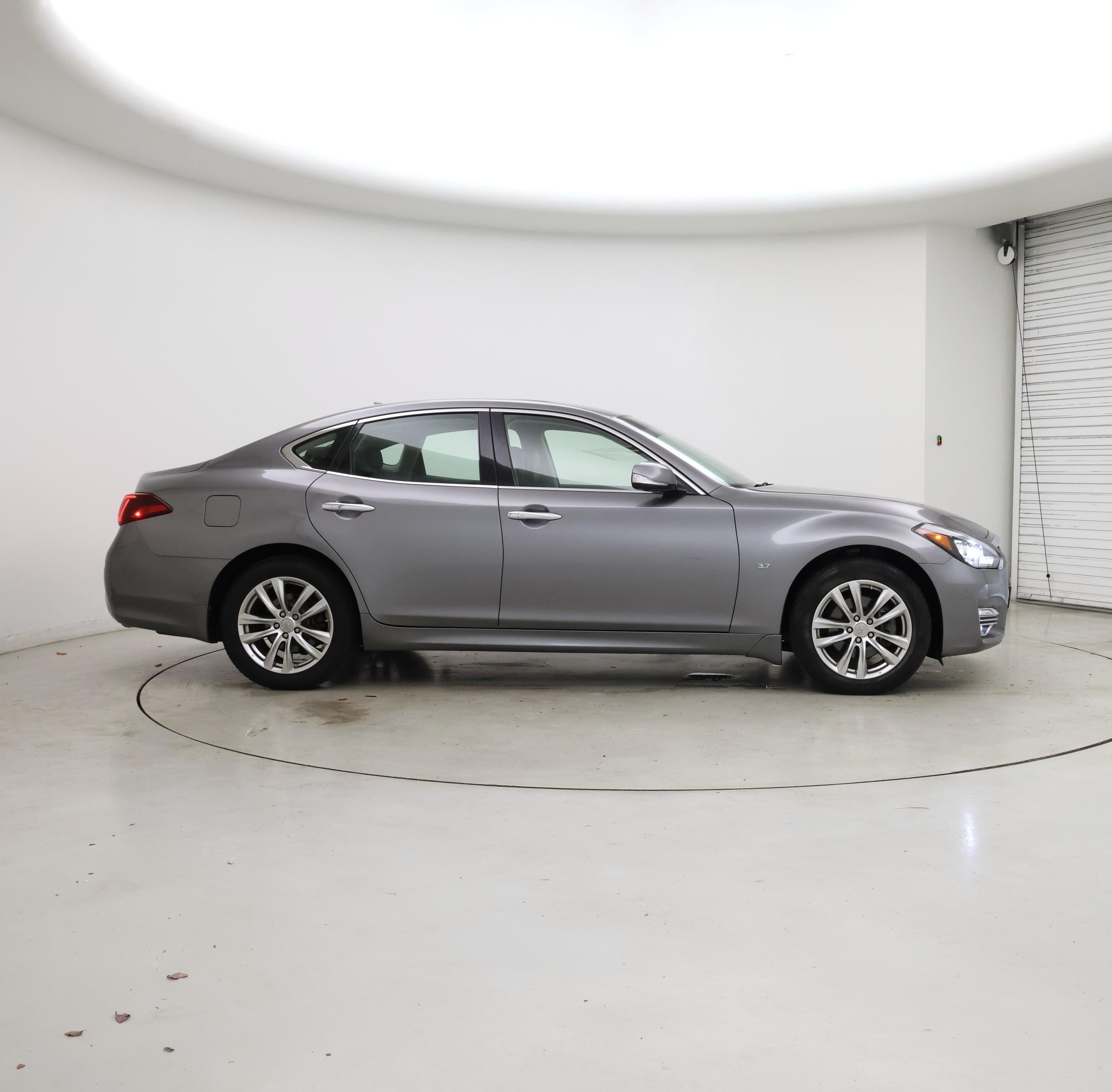 Thumbnail: 2015 INFINITI Q70 - 7