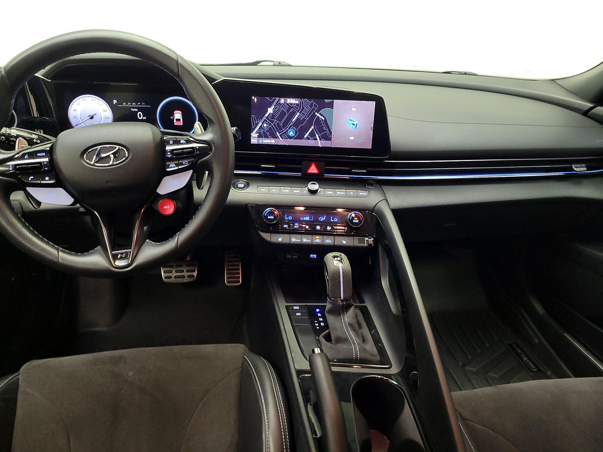 Thumbnail: 2022 Hyundai Elantra - 9