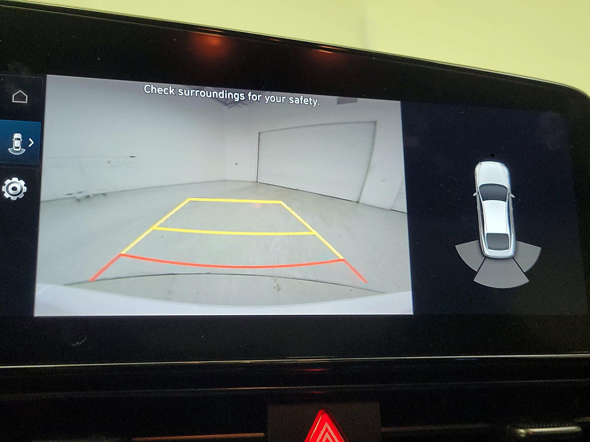 Thumbnail: 2022 Hyundai Elantra - 15