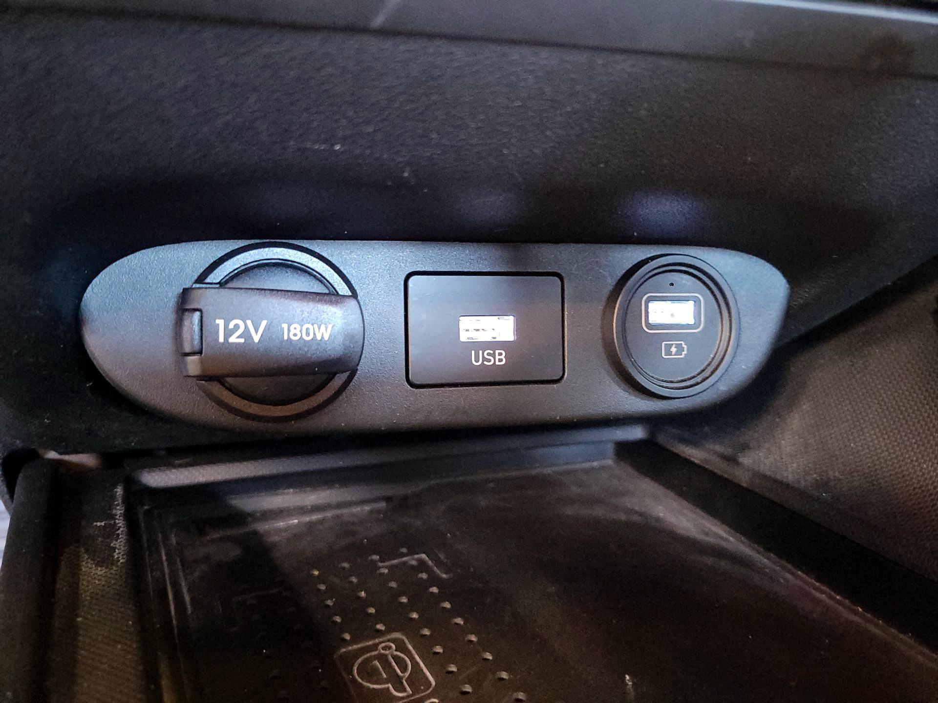 Thumbnail: 2022 Hyundai Elantra - 19