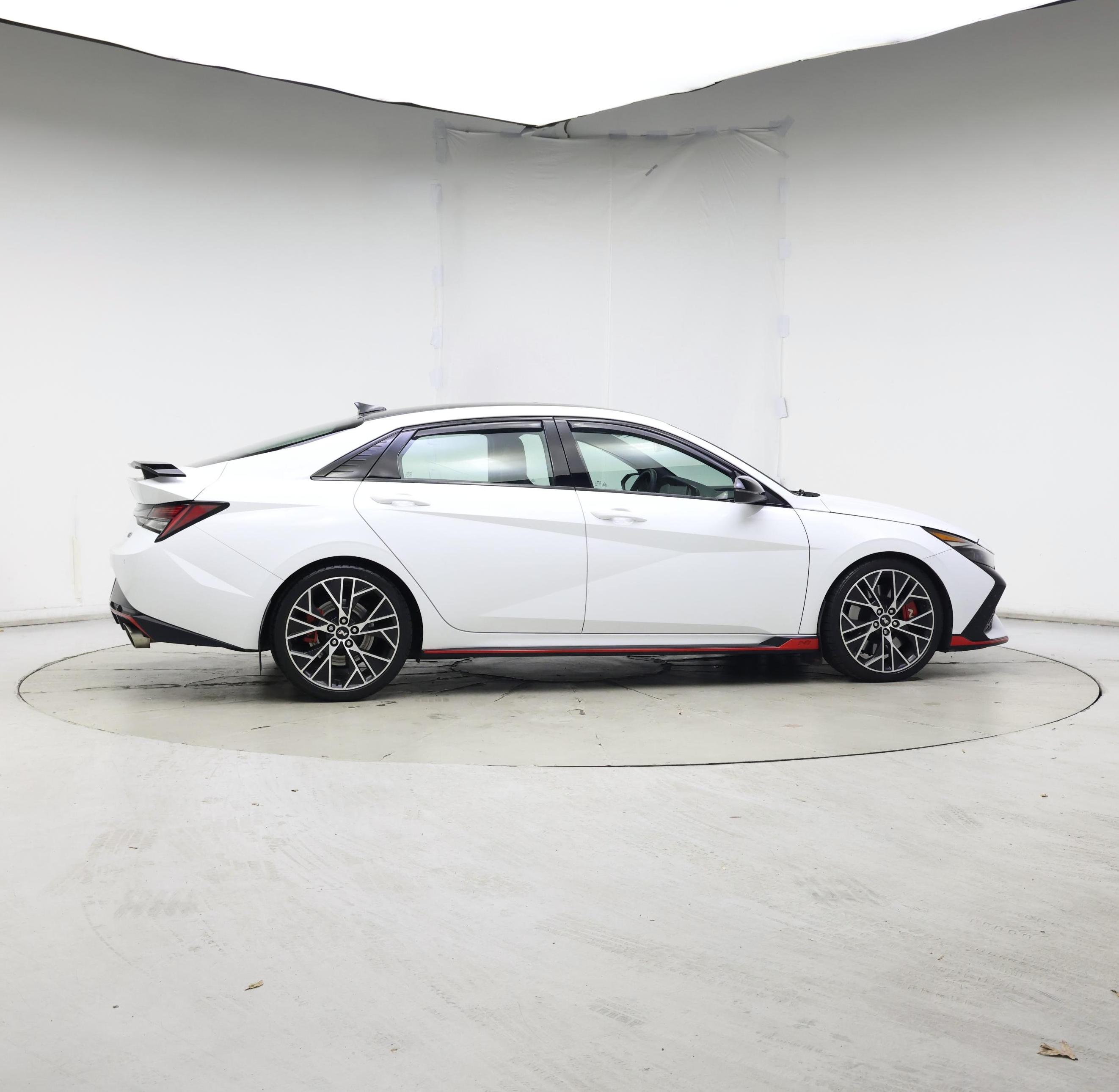 Thumbnail: 2022 Hyundai Elantra - 7