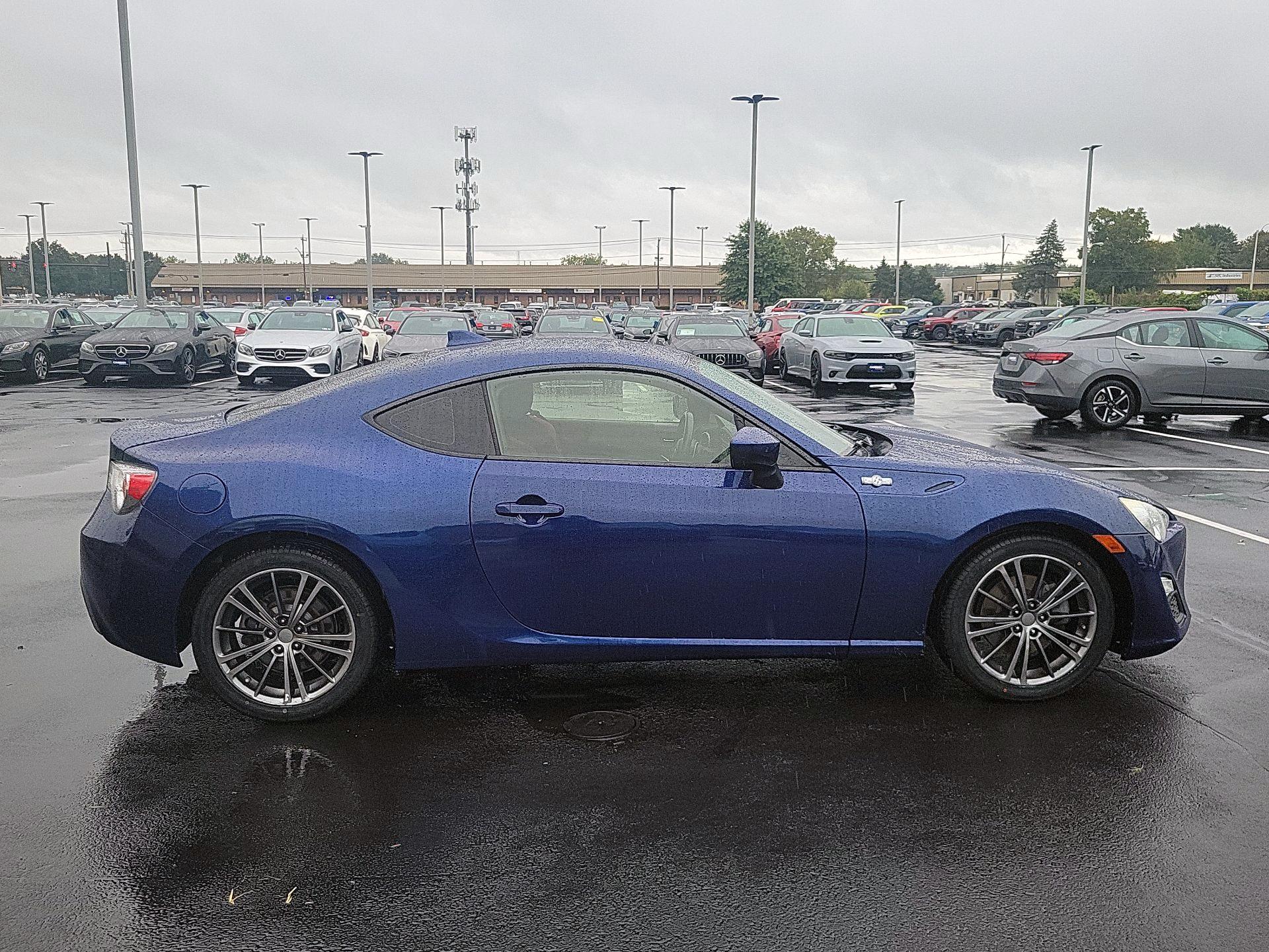 Thumbnail: 2016 Scion FR-S - 4
