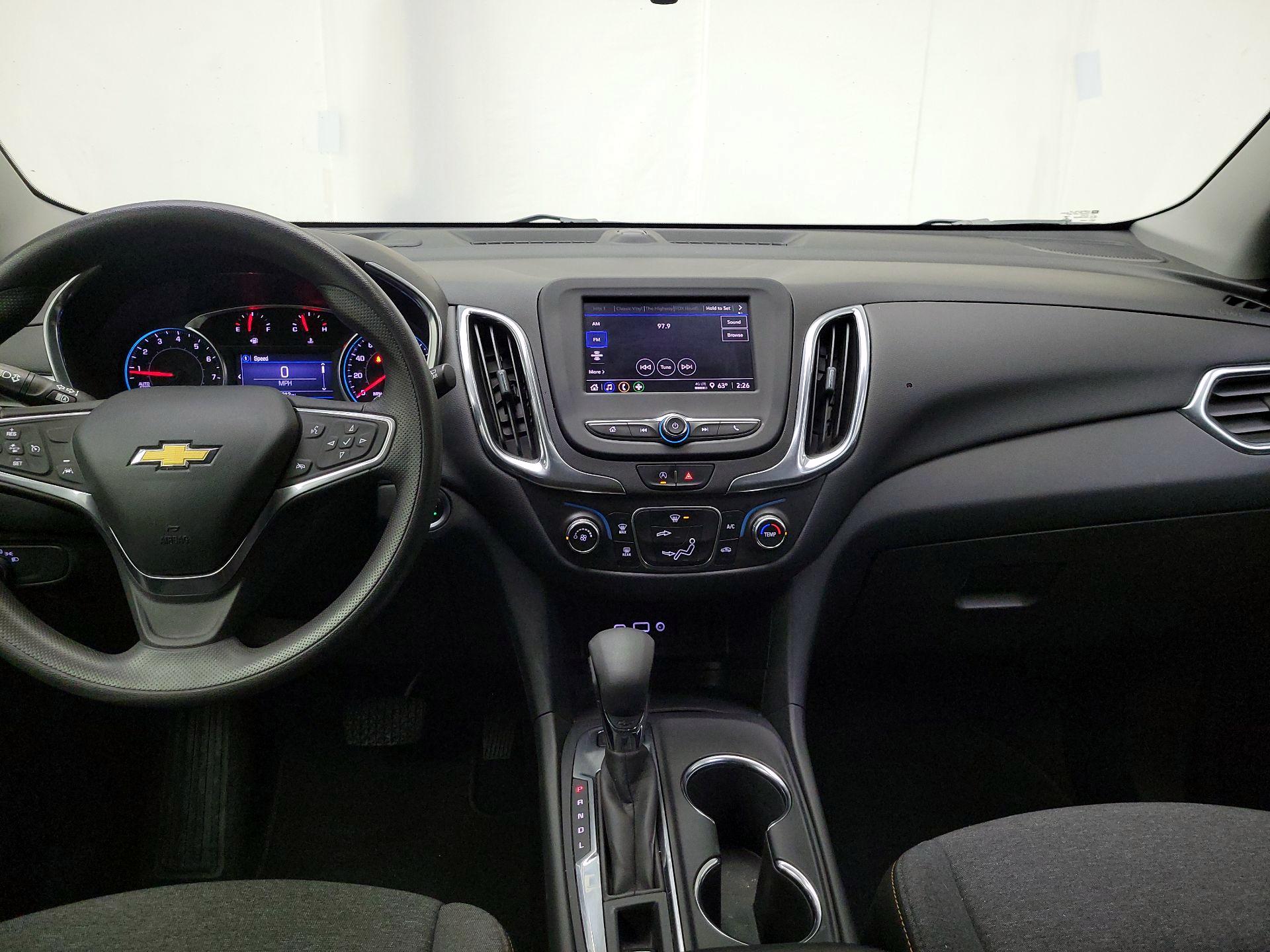 Thumbnail: 2022 Chevrolet Equinox - 9
