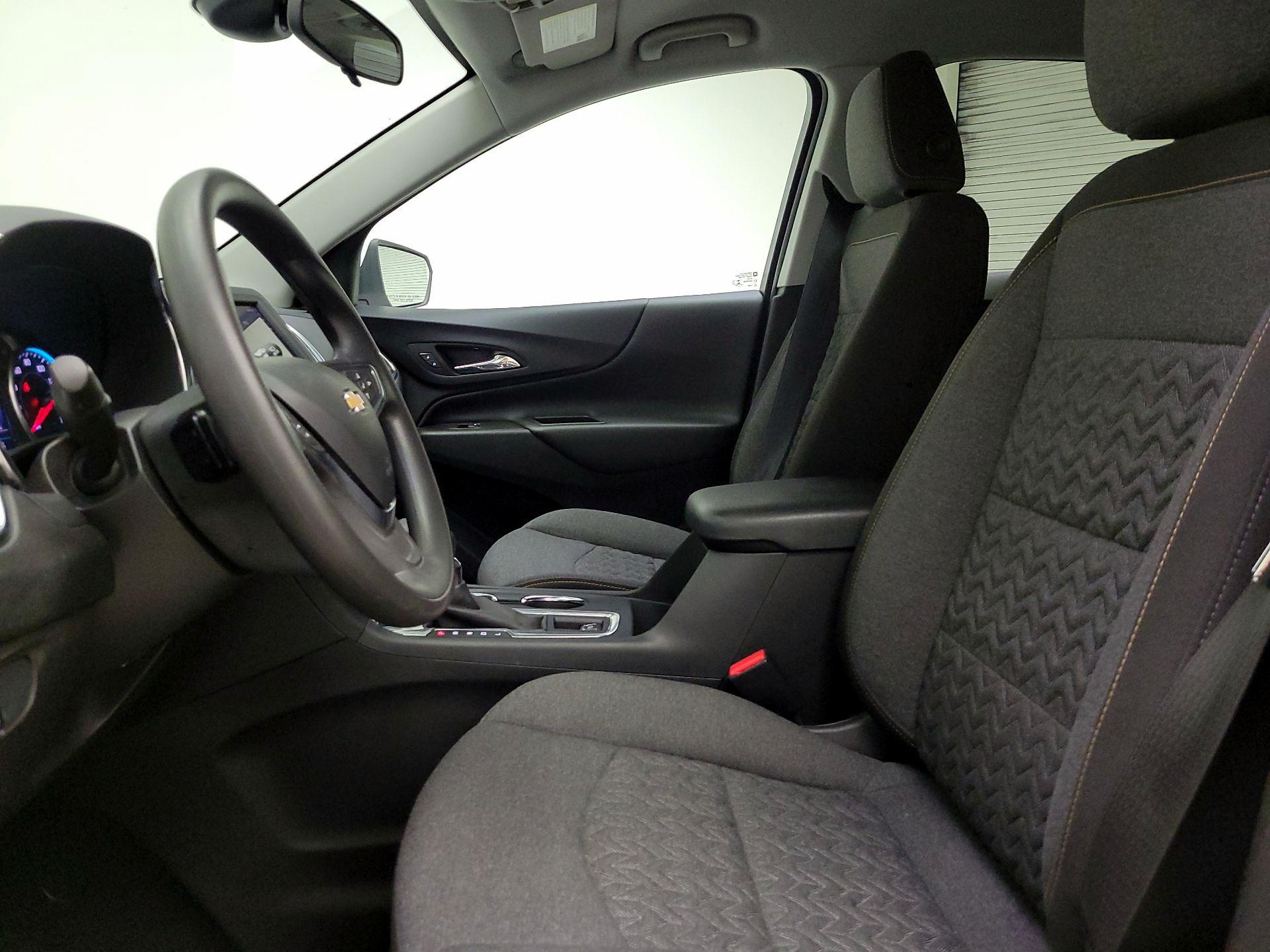 Thumbnail: 2022 Chevrolet Equinox - 11
