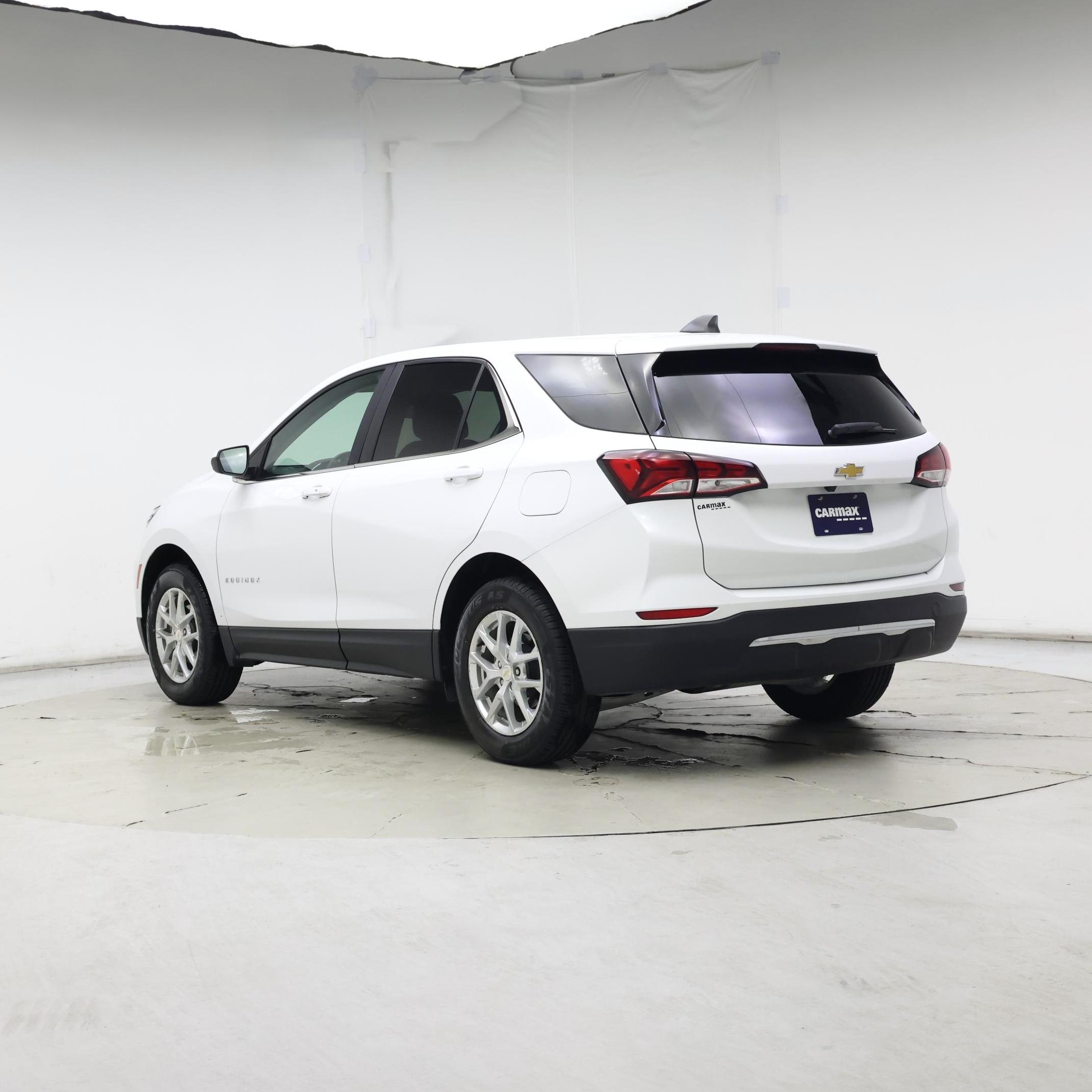 Thumbnail: 2022 Chevrolet Equinox - 2