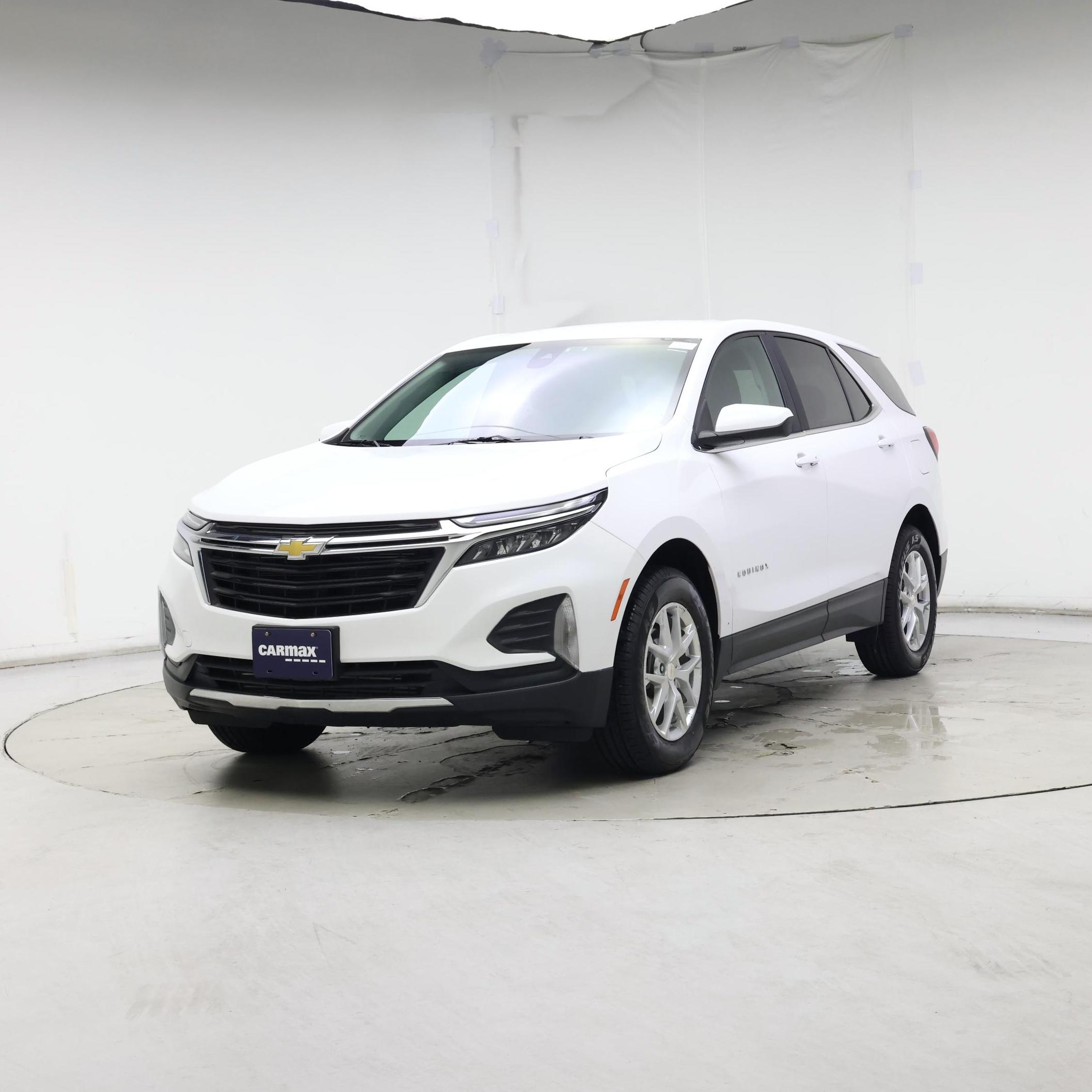 Thumbnail: 2022 Chevrolet Equinox - 4