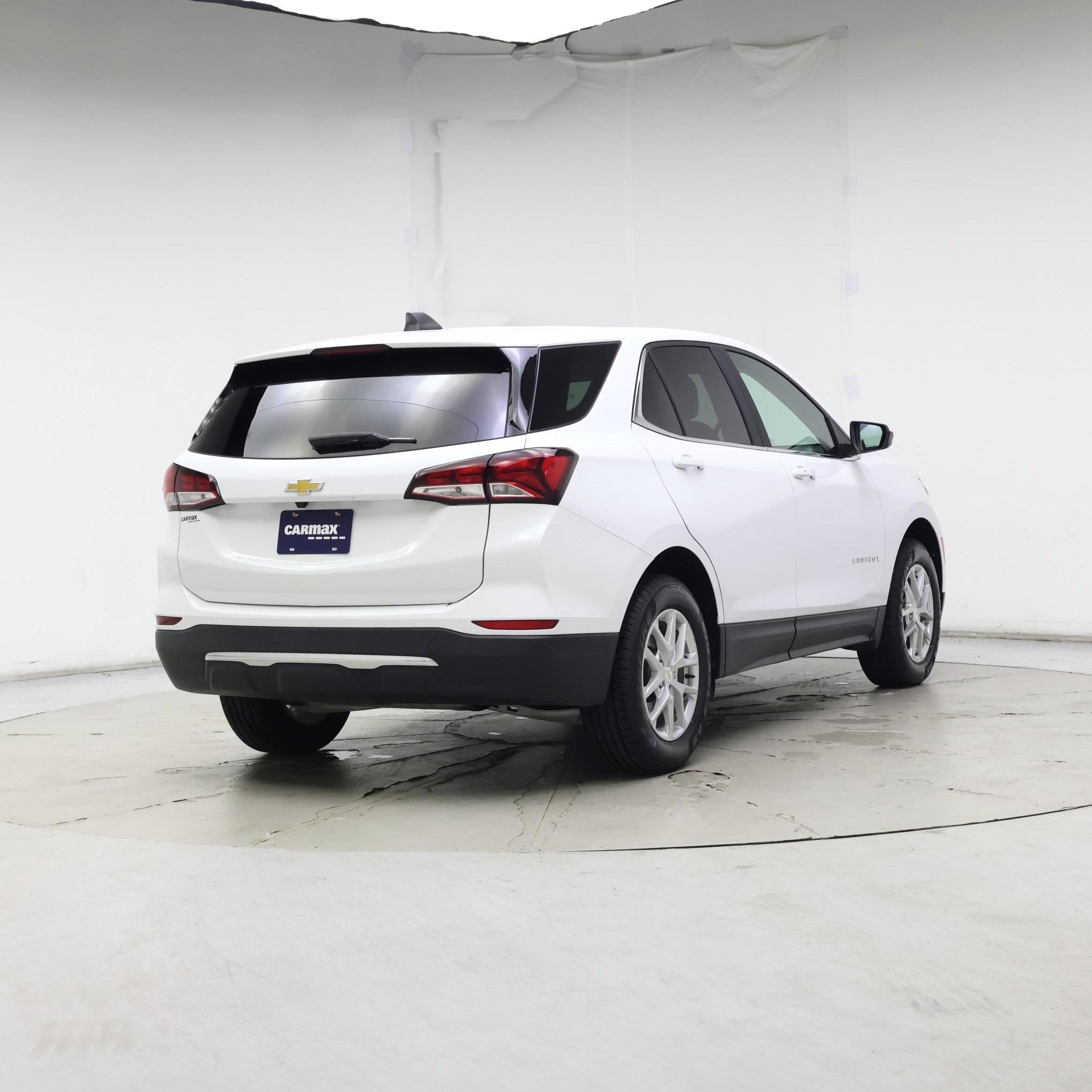 Thumbnail: 2022 Chevrolet Equinox - 8