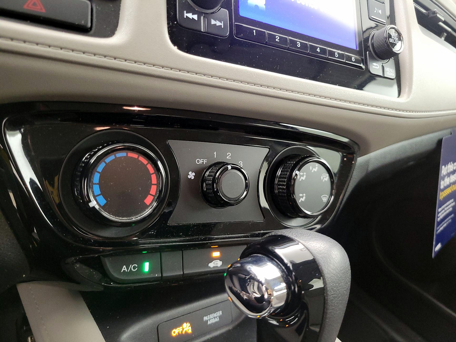 Thumbnail: 2017 Honda HR-V - 16