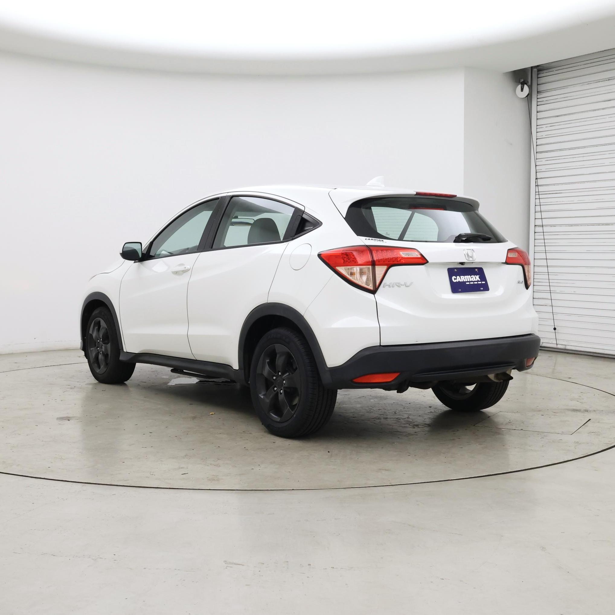 Thumbnail: 2017 Honda HR-V - 2