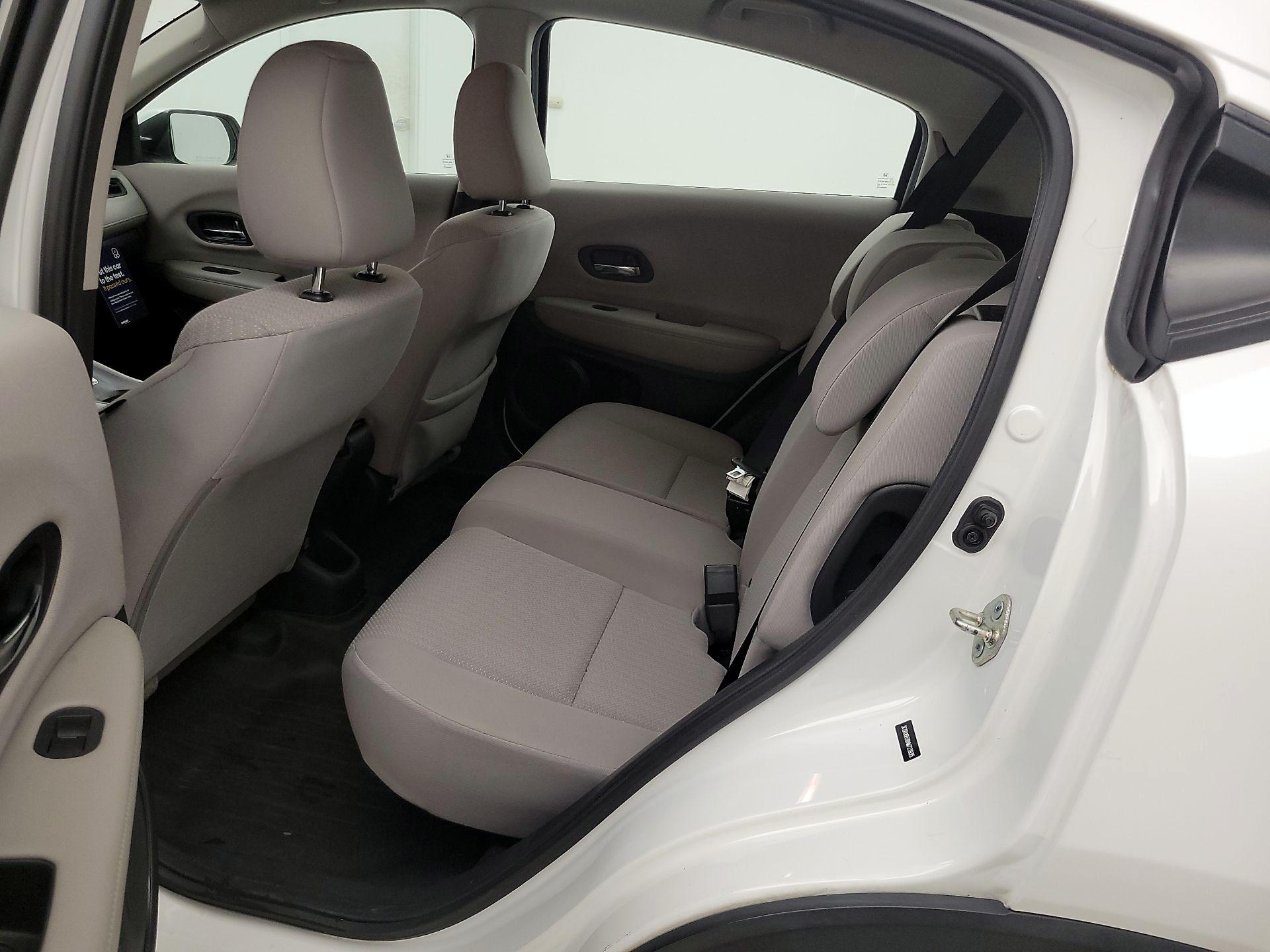 Thumbnail: 2017 Honda HR-V - 19