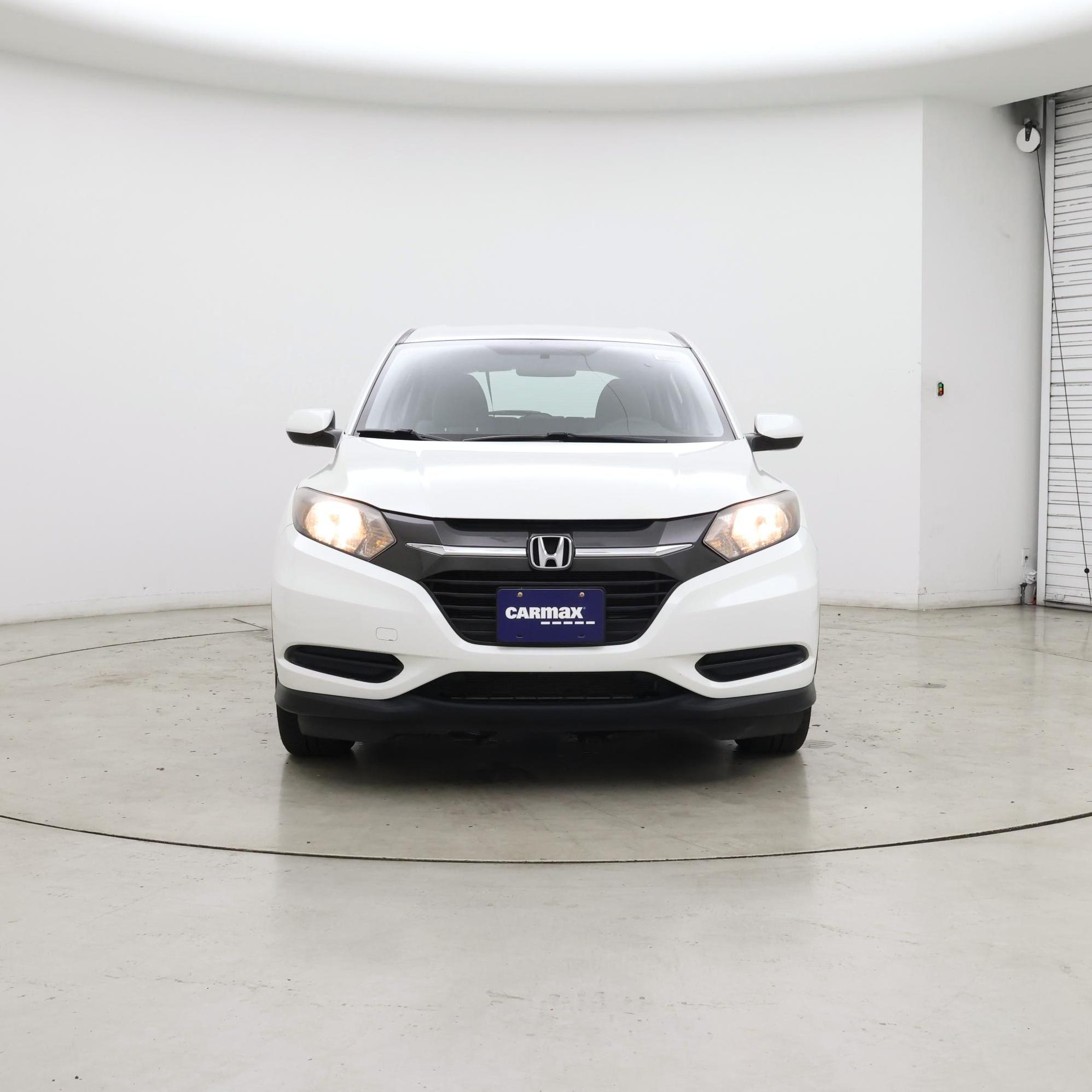 Thumbnail: 2017 Honda HR-V - 5