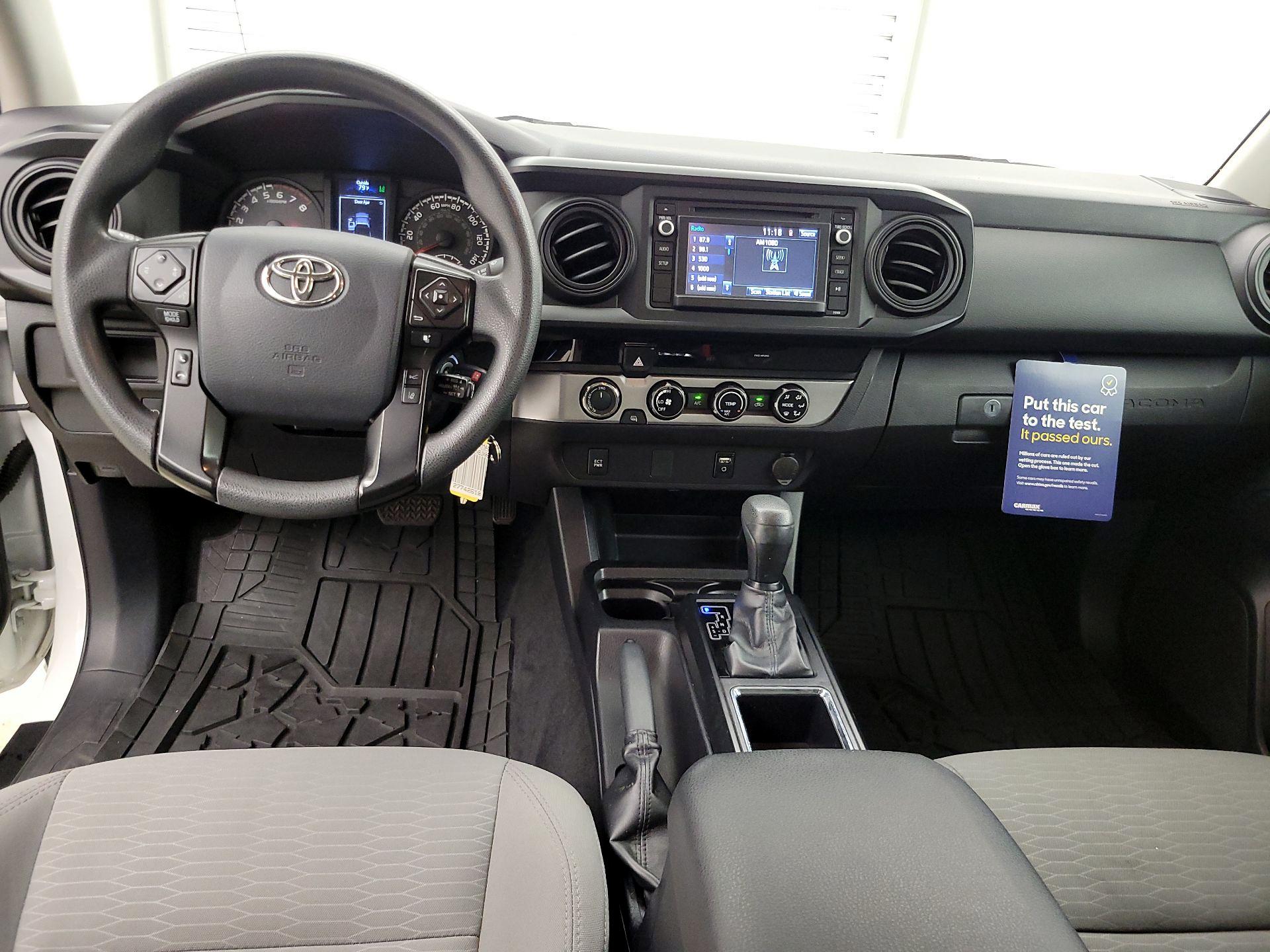 Thumbnail: 2018 Toyota Tacoma - 9
