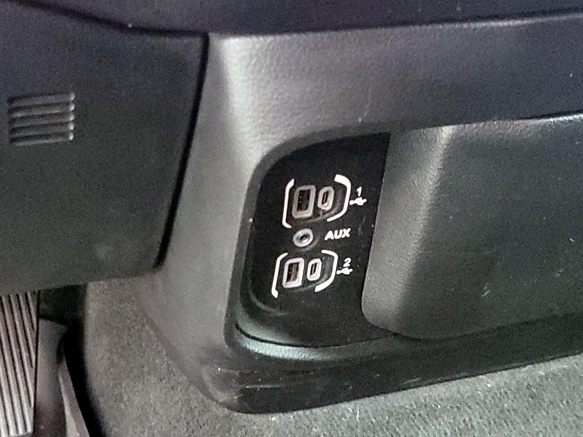 Thumbnail: 2020 RAM 1500 - 19
