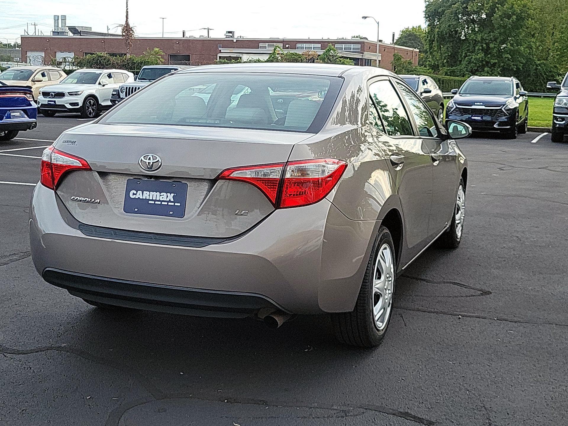 Thumbnail: 2014 Toyota Corolla - 5