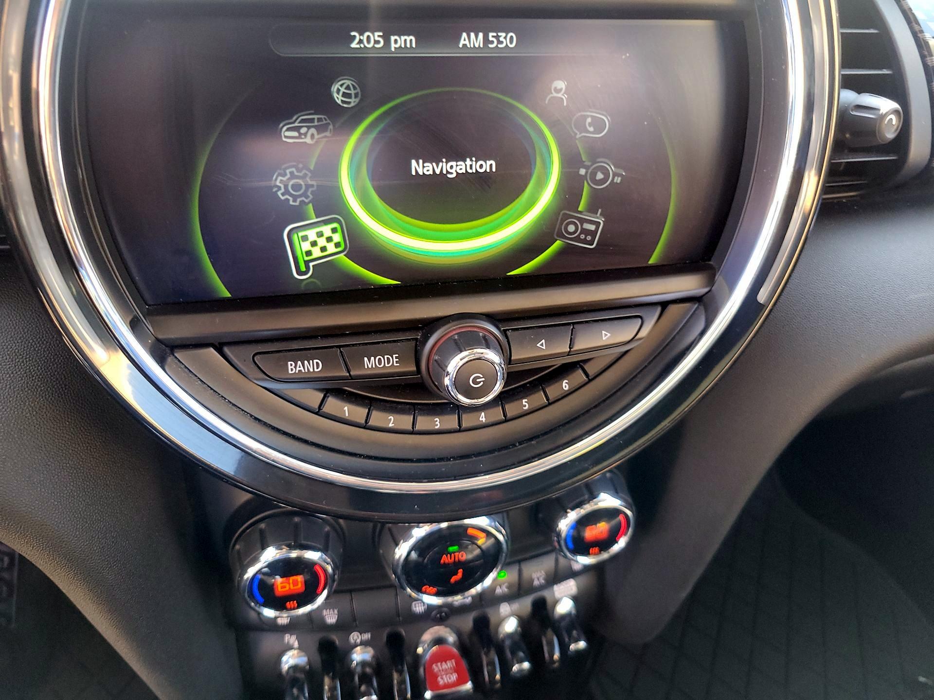 Thumbnail: 2018 MINI Cooper Hardtop - 16