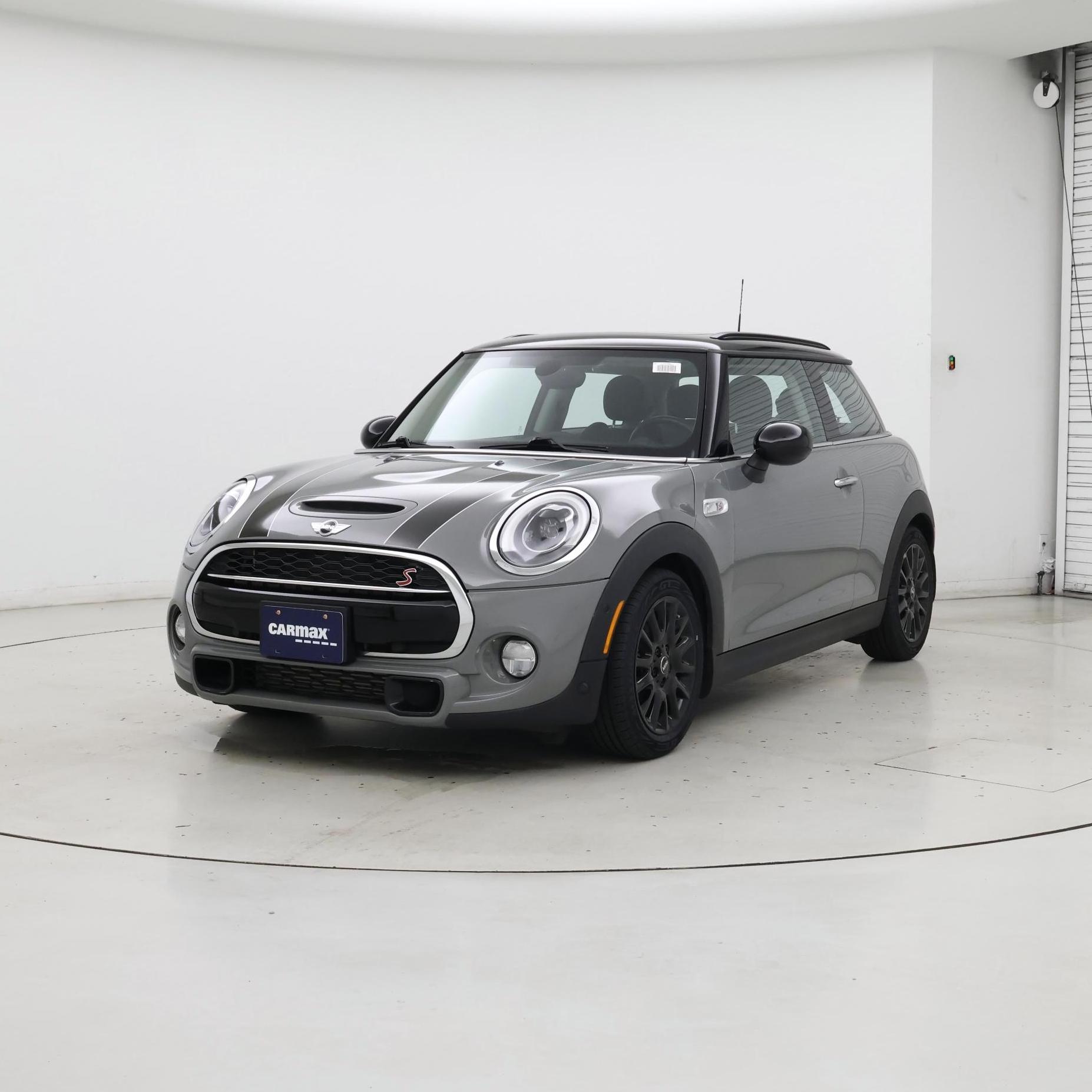 Thumbnail: 2018 MINI Cooper Hardtop - 4