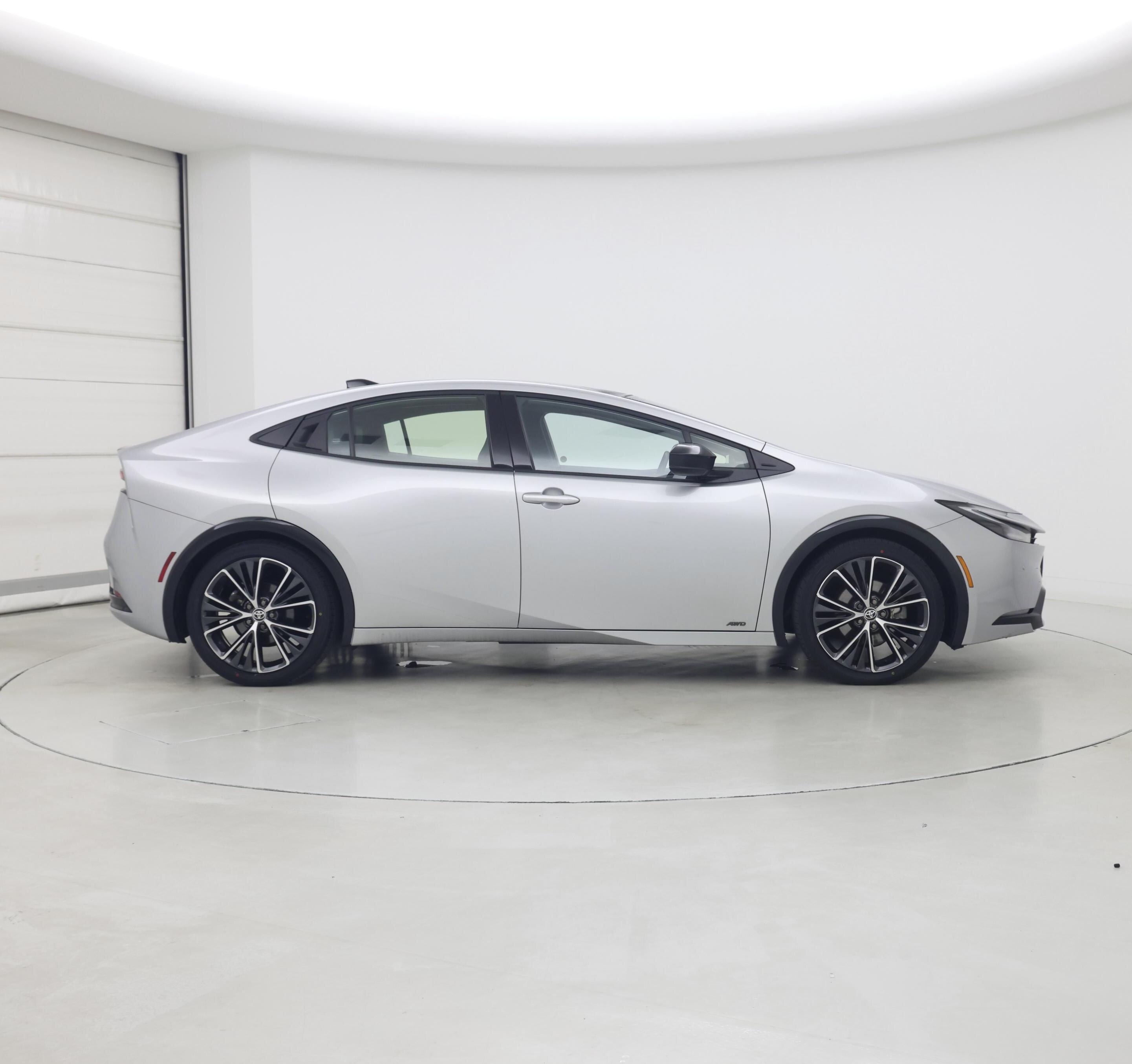 Thumbnail: 2023 Toyota Prius - 7
