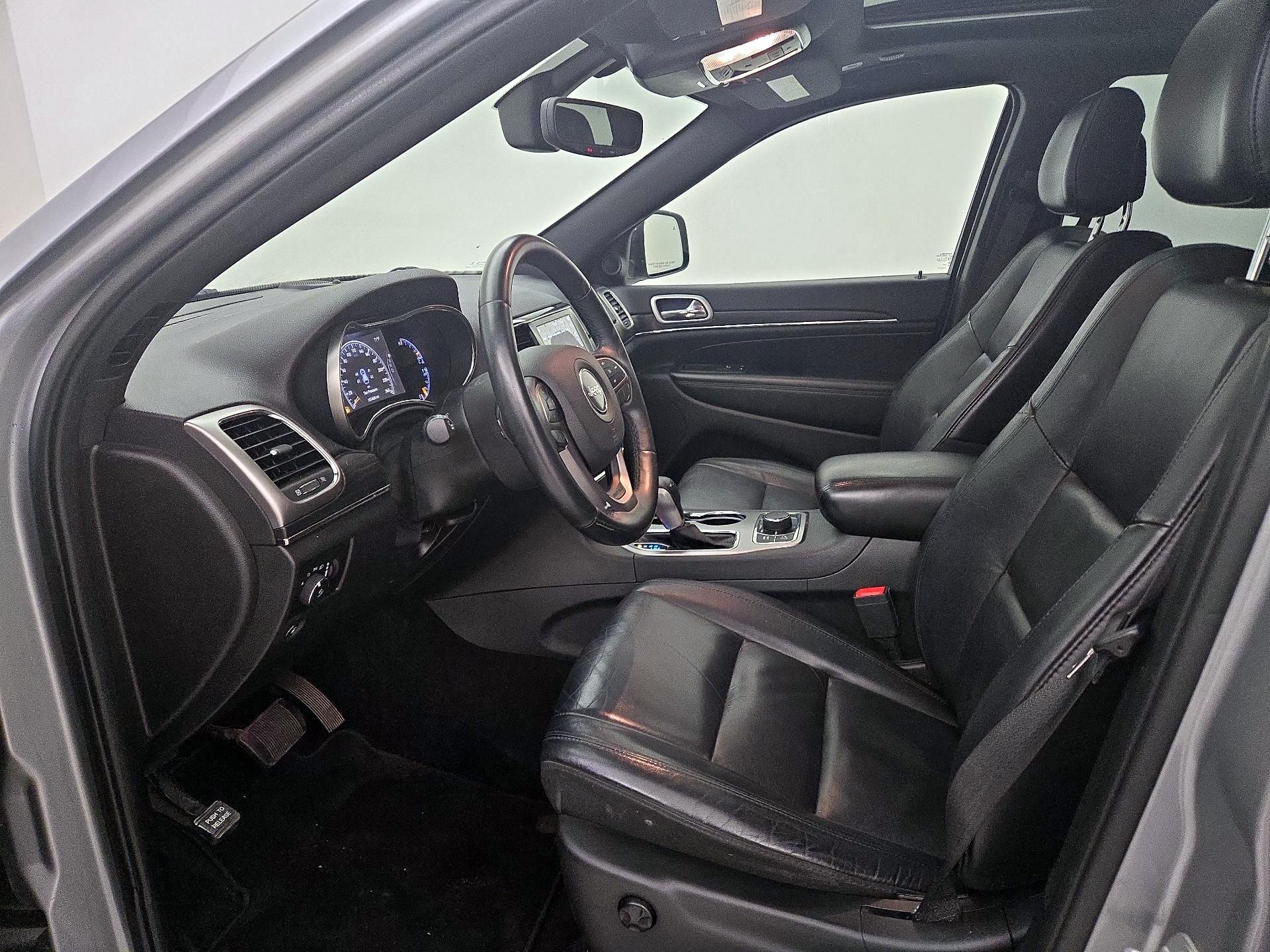 Thumbnail: 2019 Jeep Grand Cherokee - 11